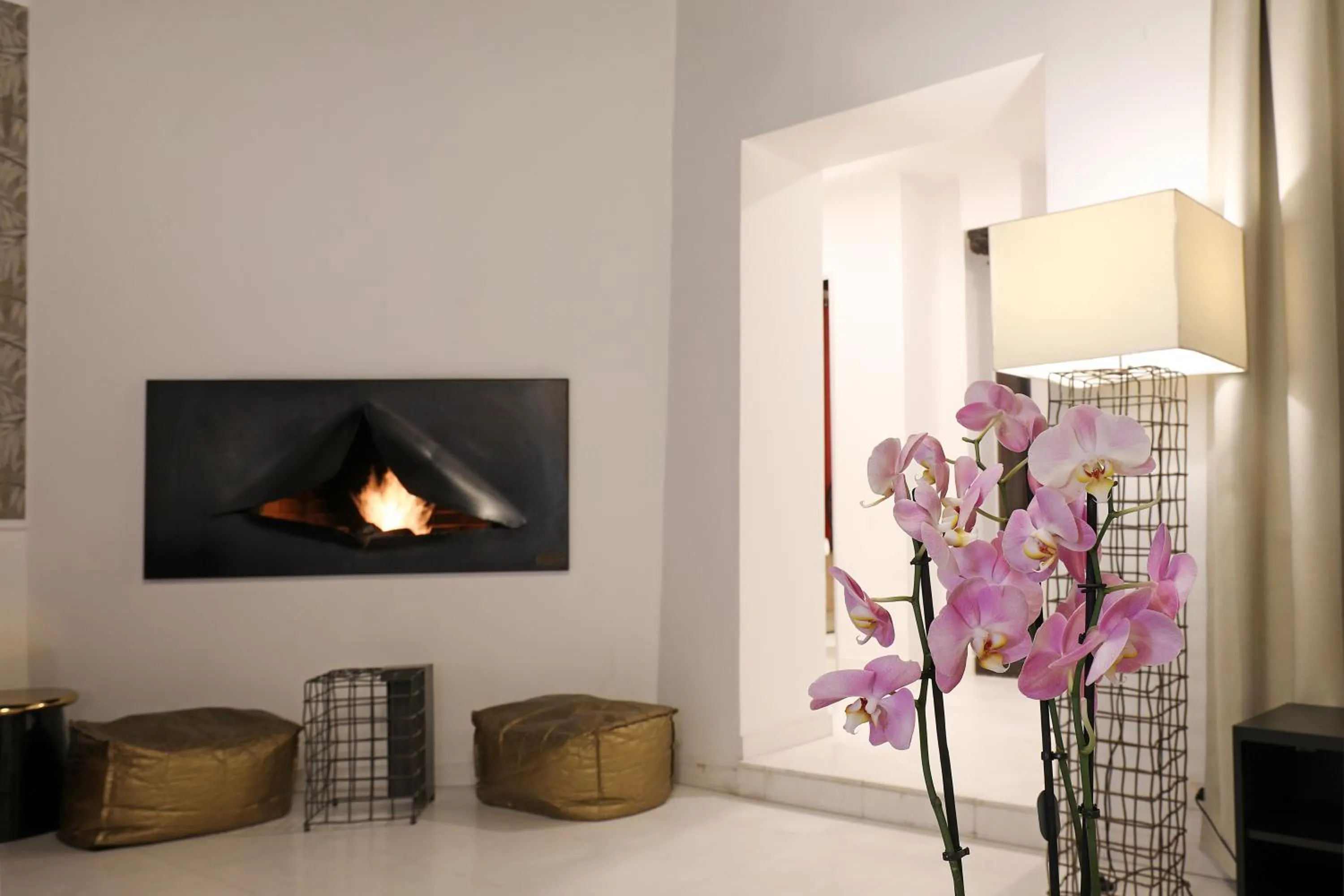 Decorative detail in Luxury Gambero apartment