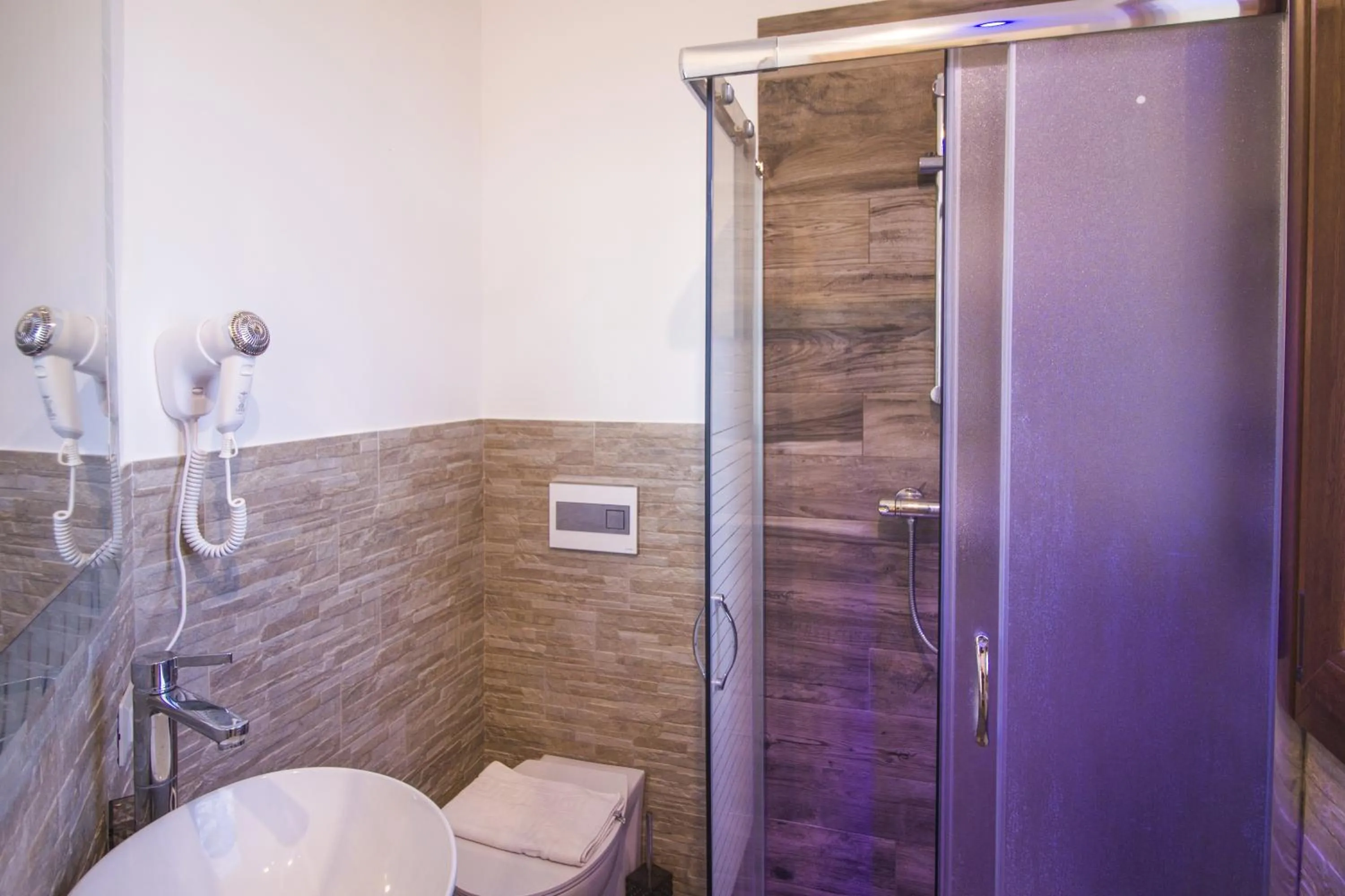 Toilet in B&B Luxury