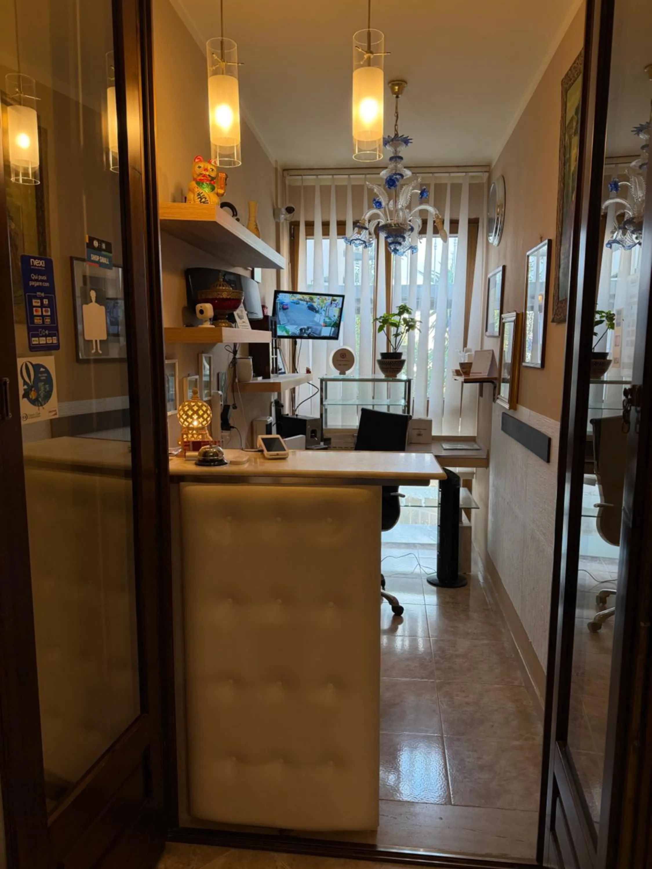 Coffee/tea facilities in B&B Luxury