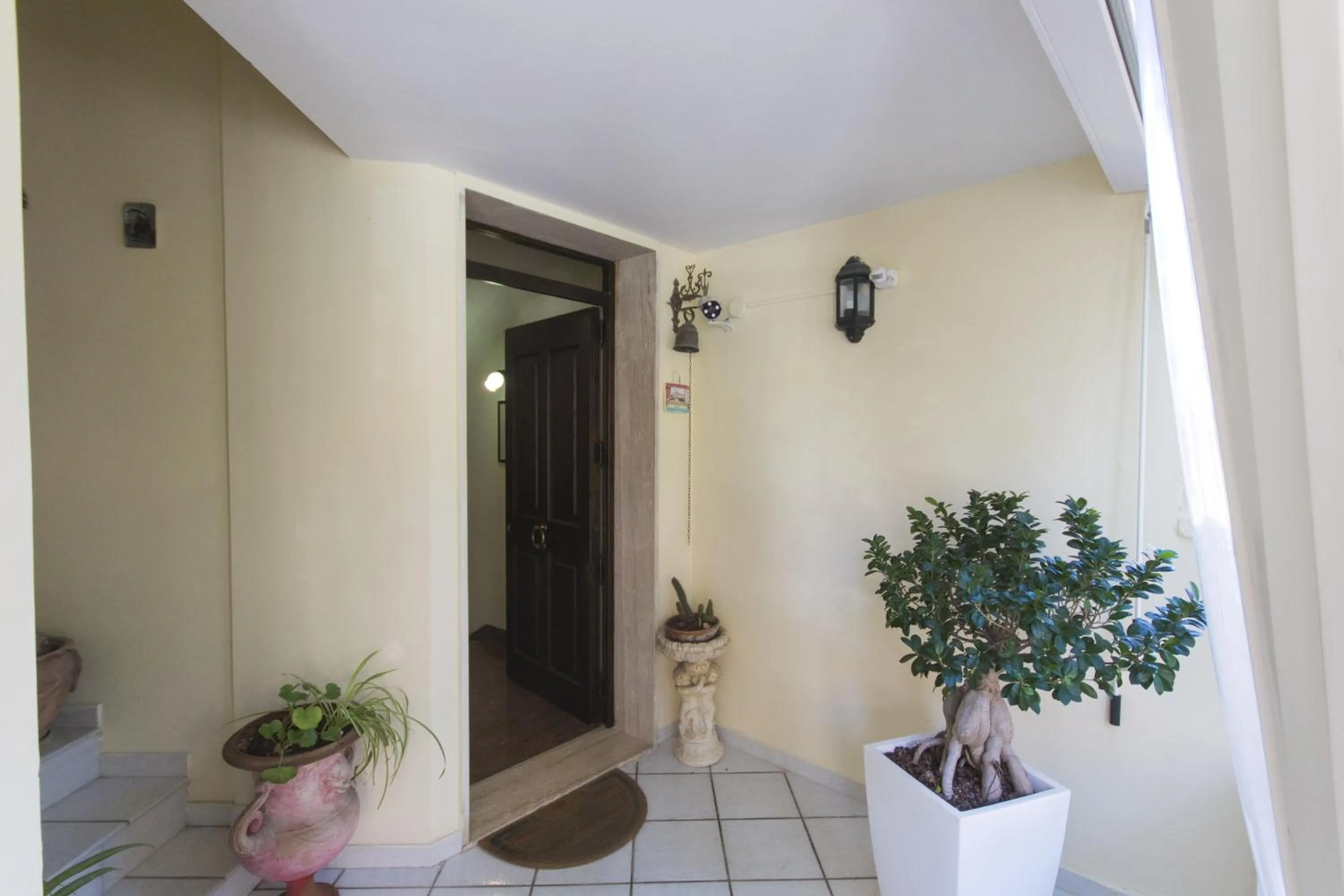 Facade/entrance in B&B Luxury