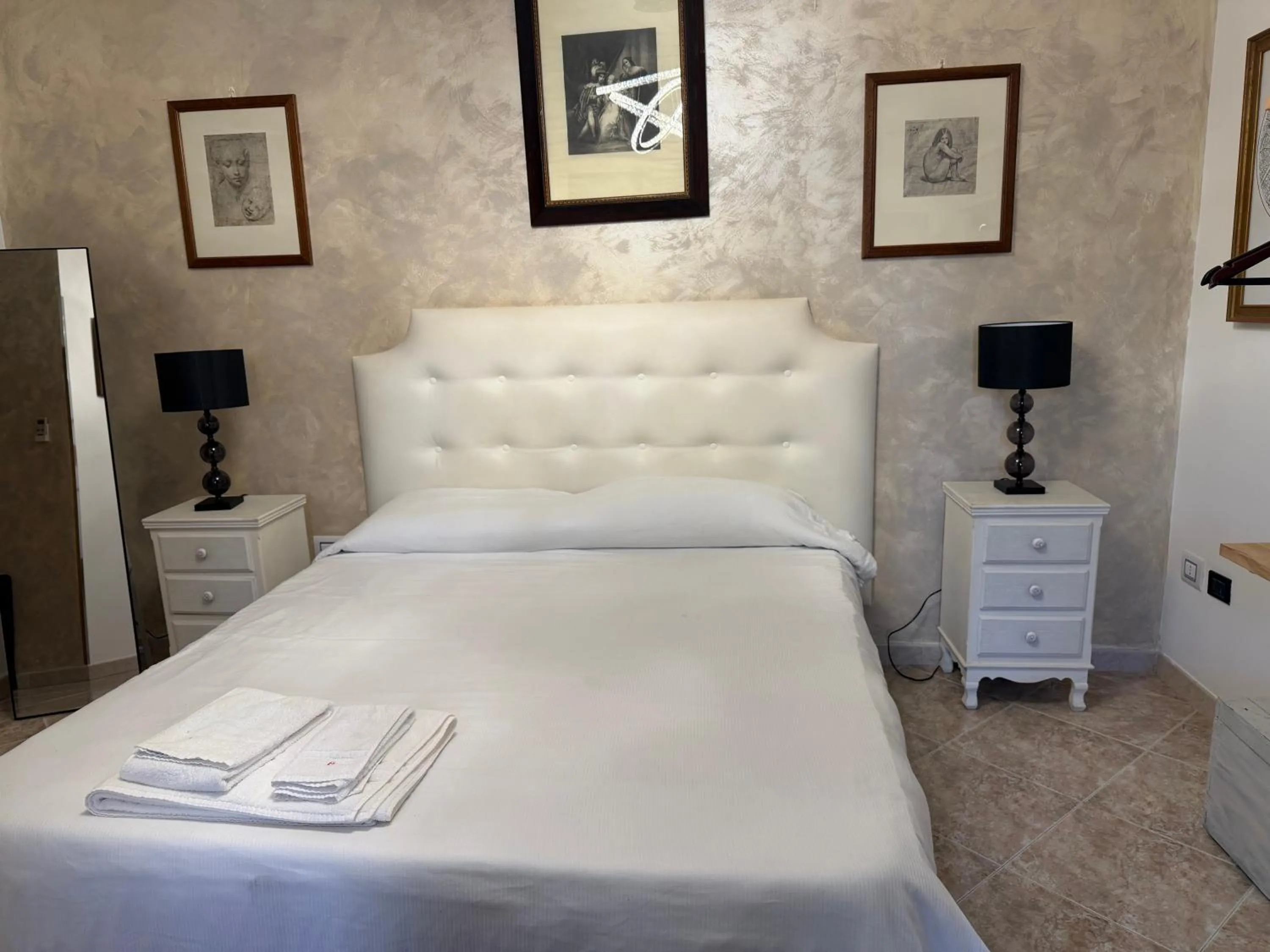 Bed in B&B Luxury
