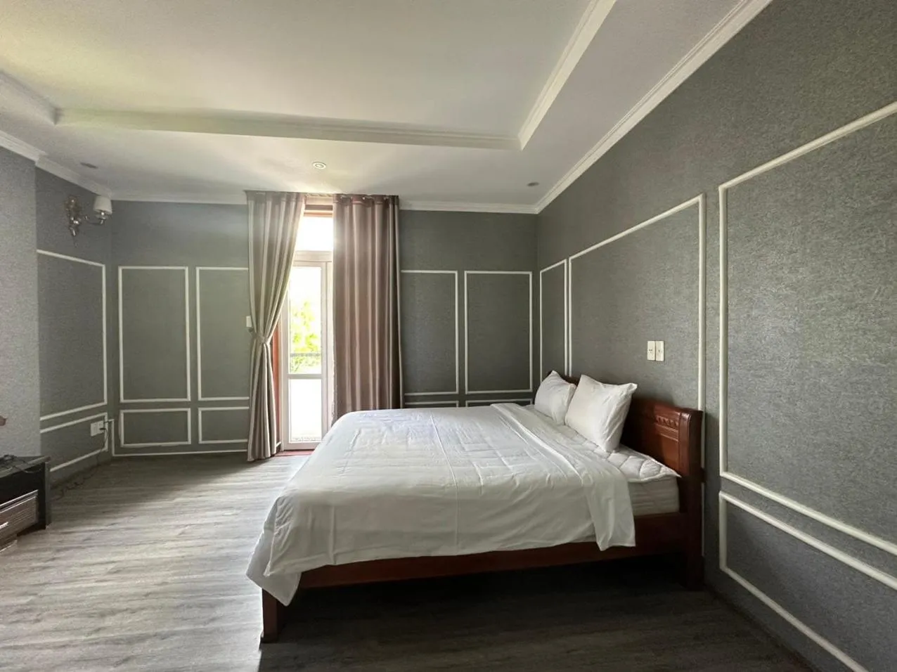 Bedroom, Bed in Capital O 1183 Villa Le Na