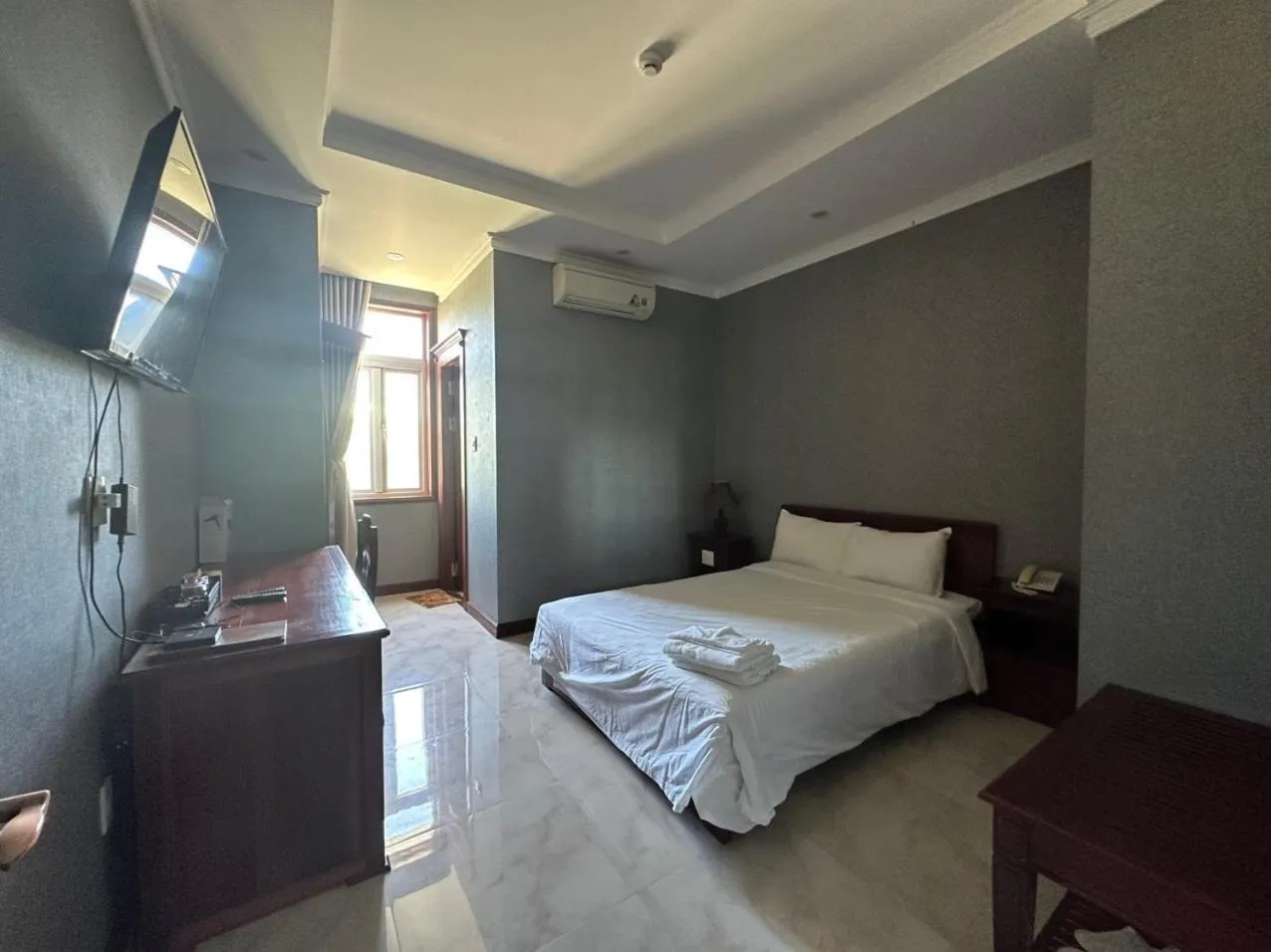 Bedroom, Bed in Capital O 1183 Villa Le Na