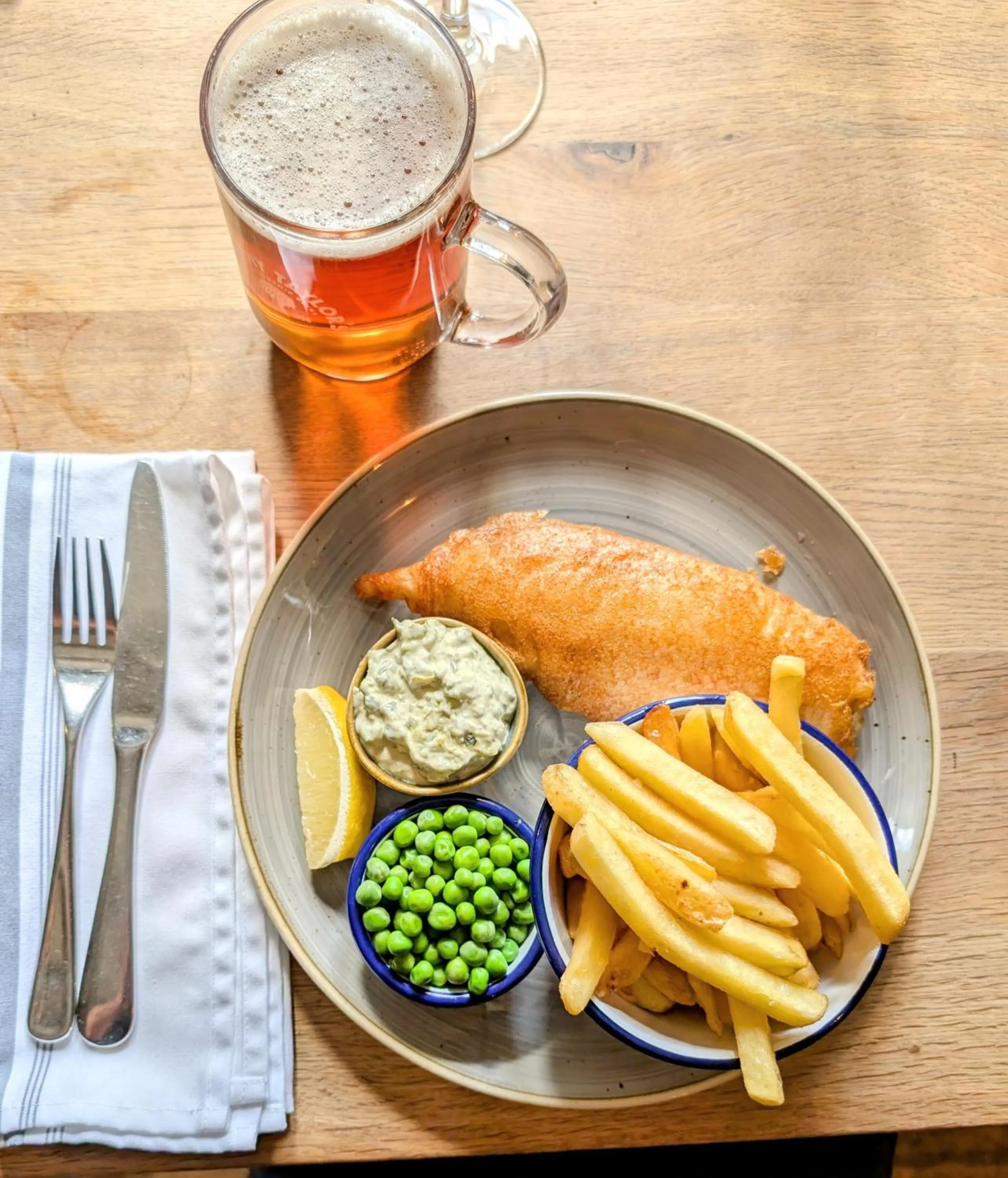 Food and drinks in The Keepers Arms