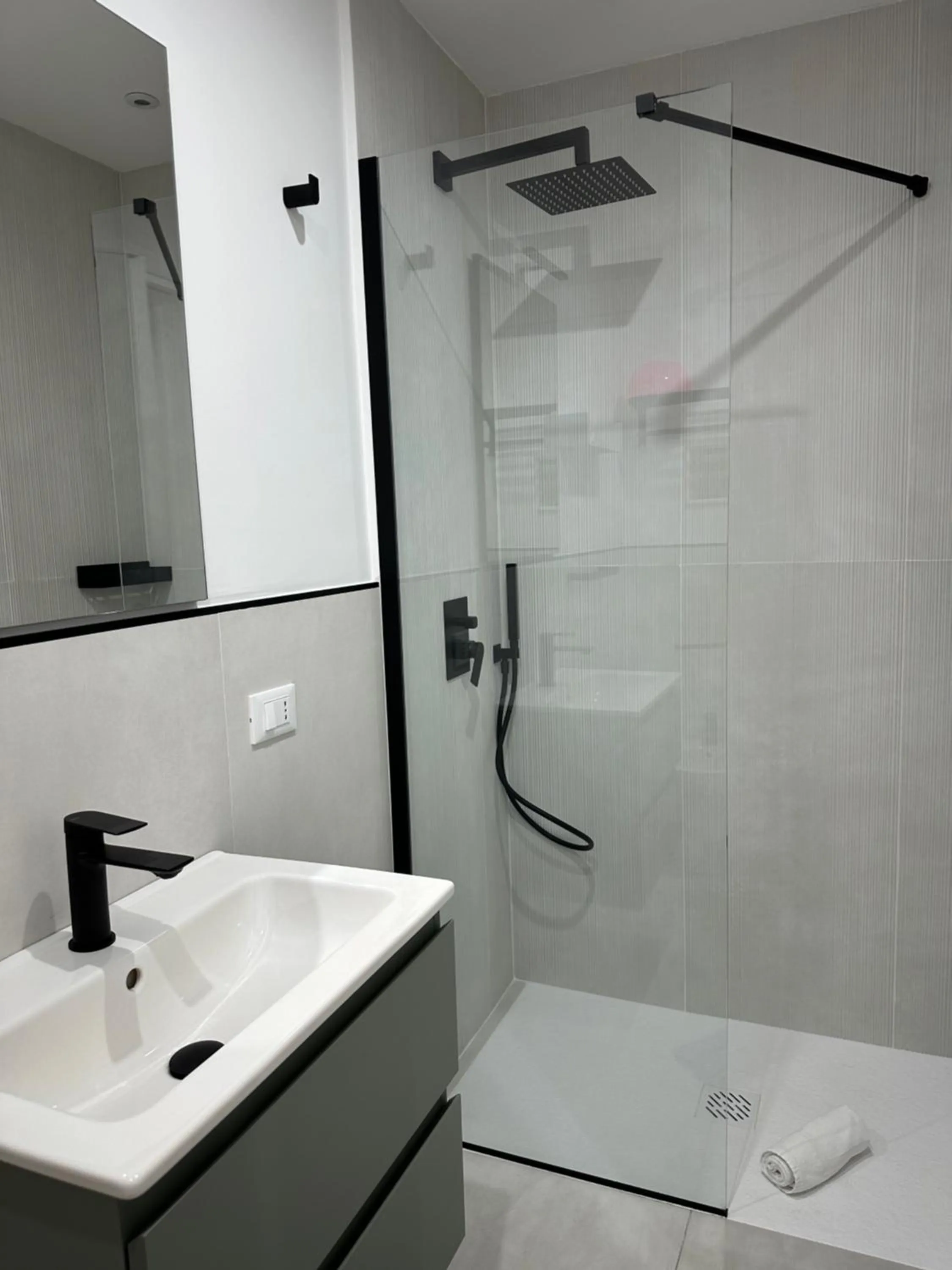 Shower in B&B Chiedi la Luna