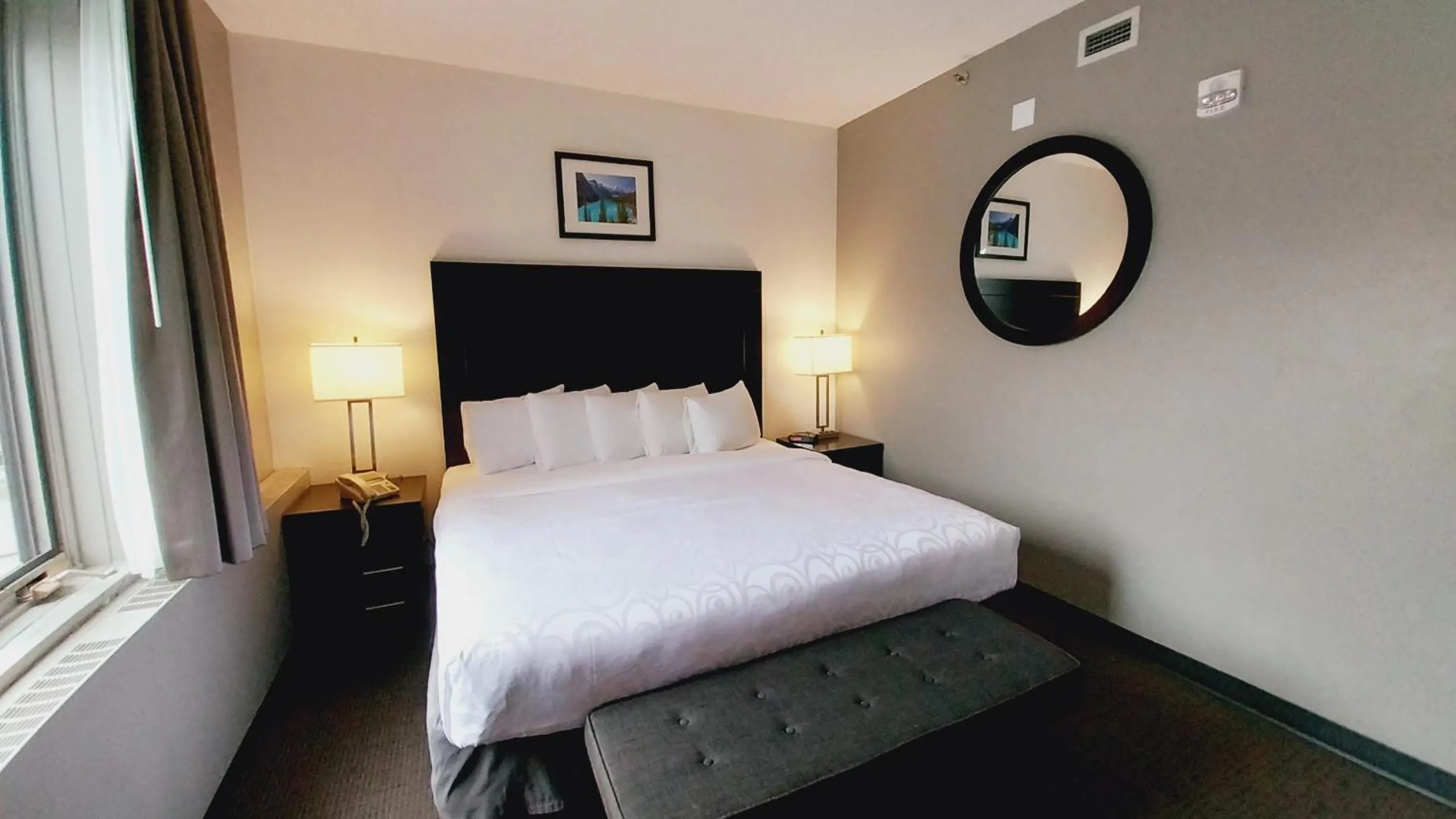 Bed in King Edward Hotel