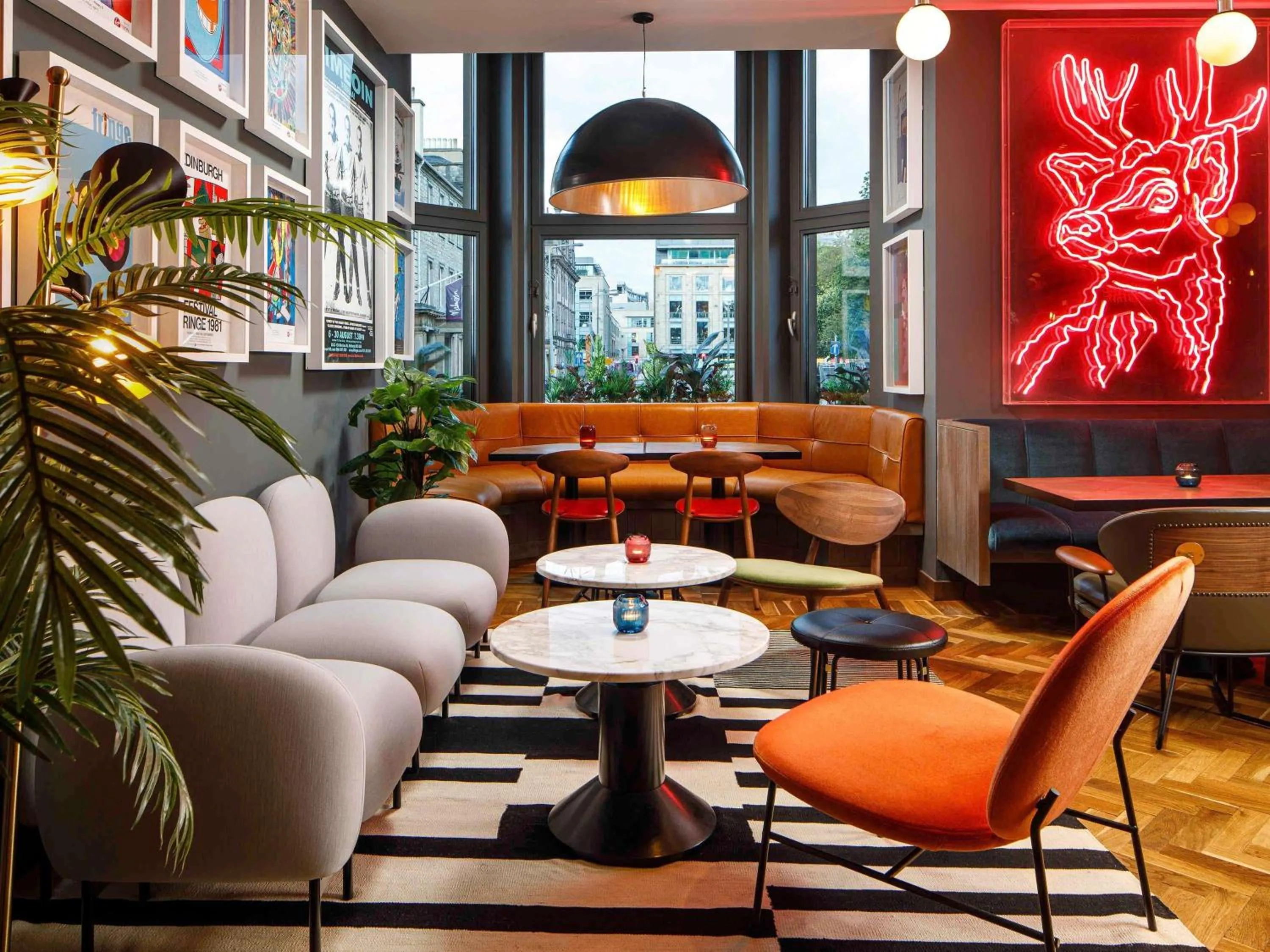 Property building in ibis Styles Edinburgh St Andrew Square