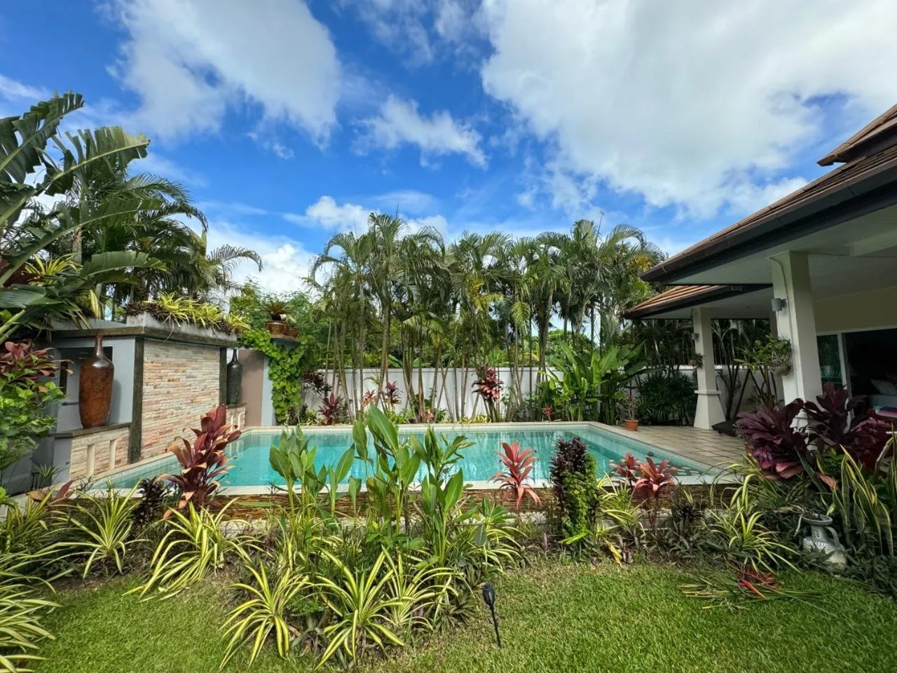 Pacotte Villa by G Estate