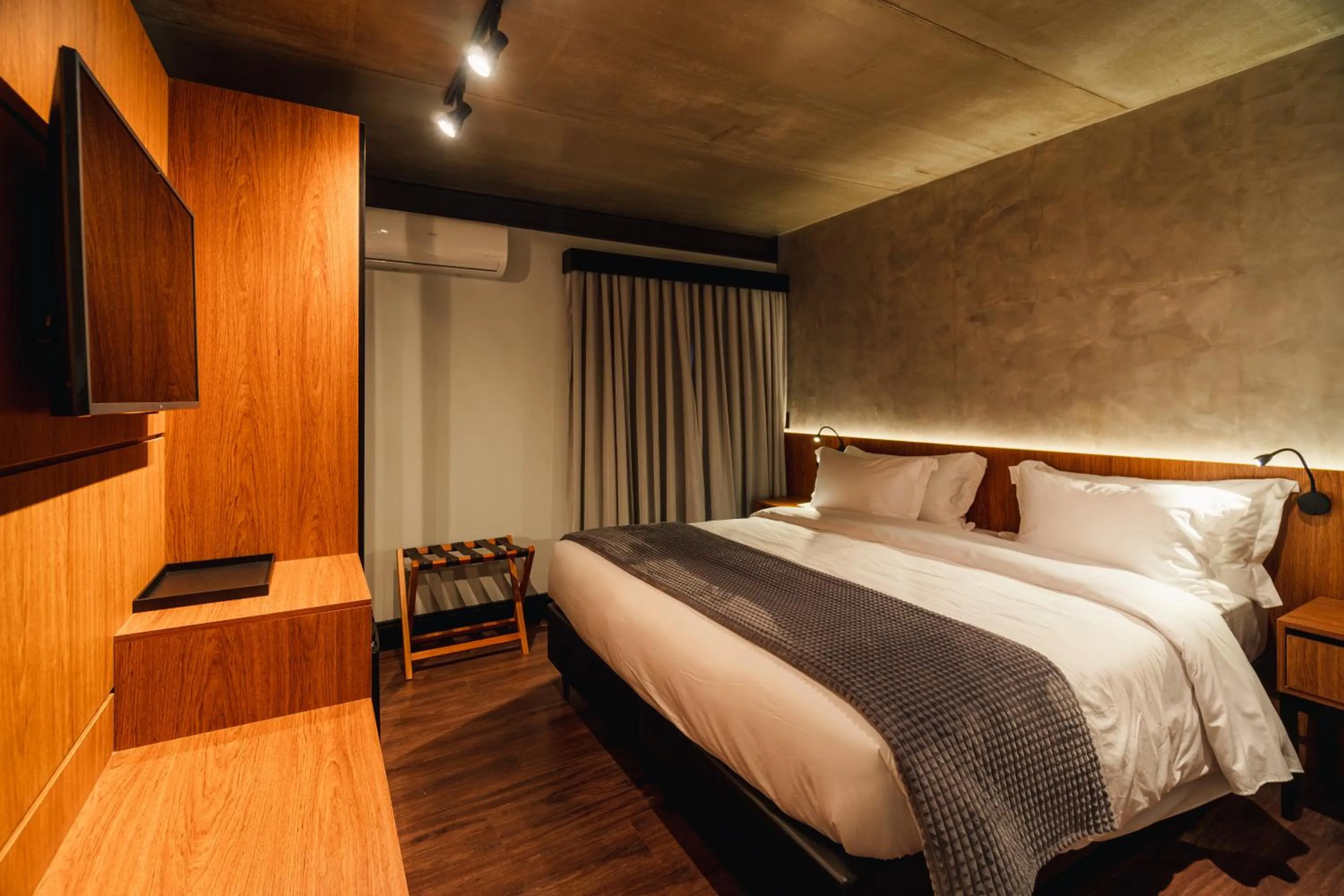 Plátano PNE in 249 DESIGN HOTEL