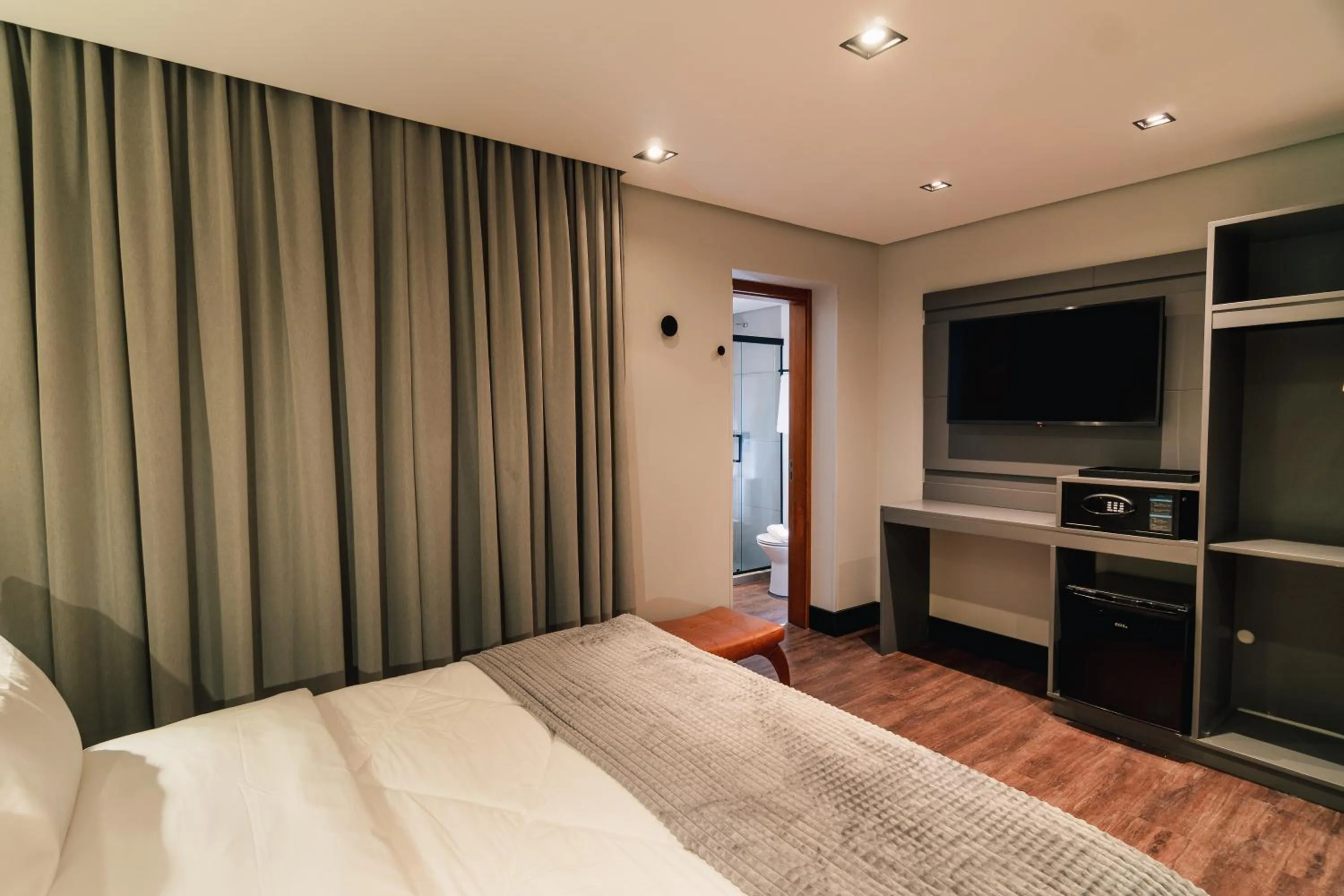 Bed in 249 DESIGN HOTEL