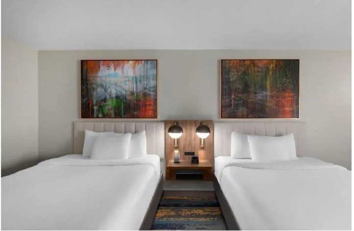 Bed in La Quinta by Wyndham Knoxville Central Papermill