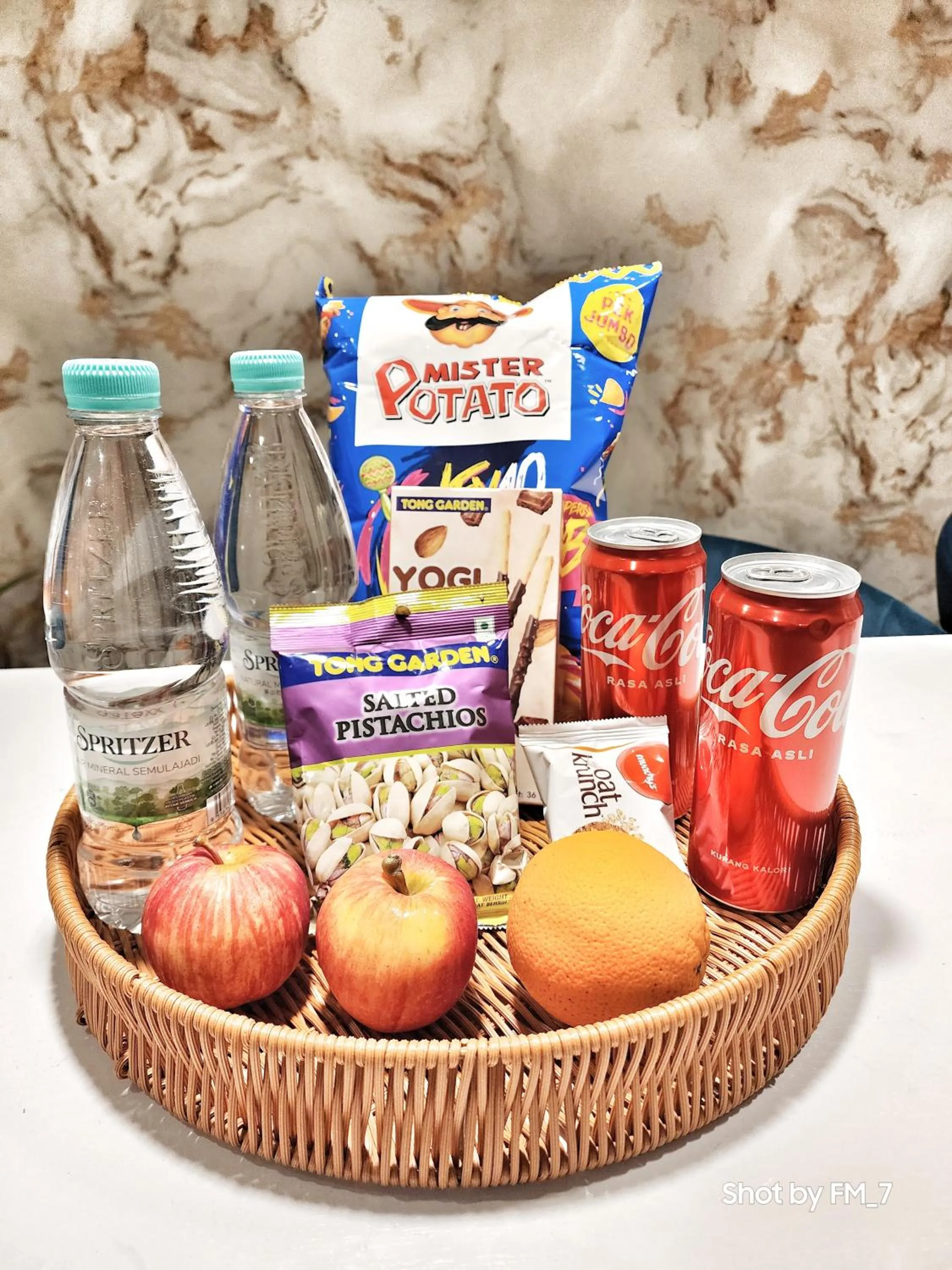 Restaurant/places to eat in Seaview Luxury Suites at The Shore Kota Kinabalu