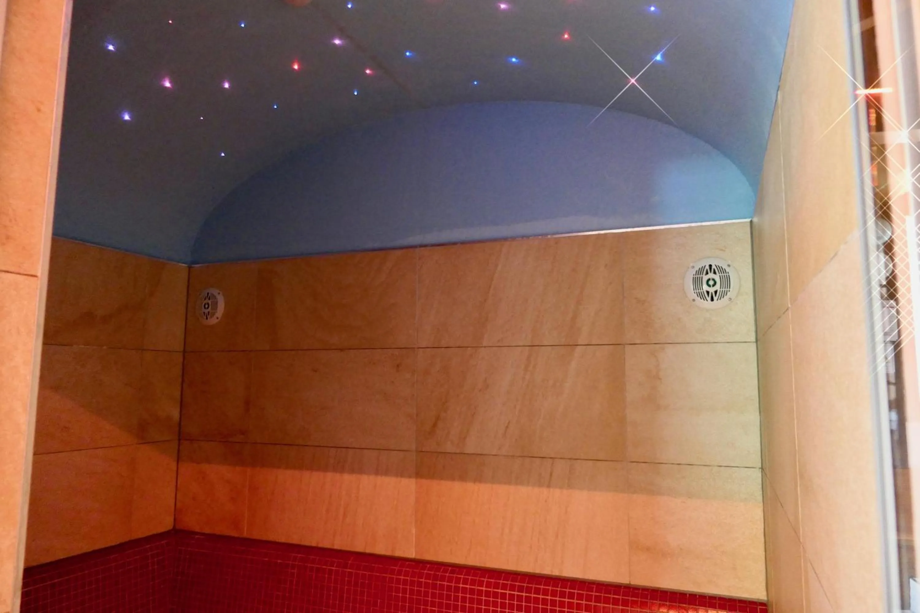 Steam room in Dream Hotel