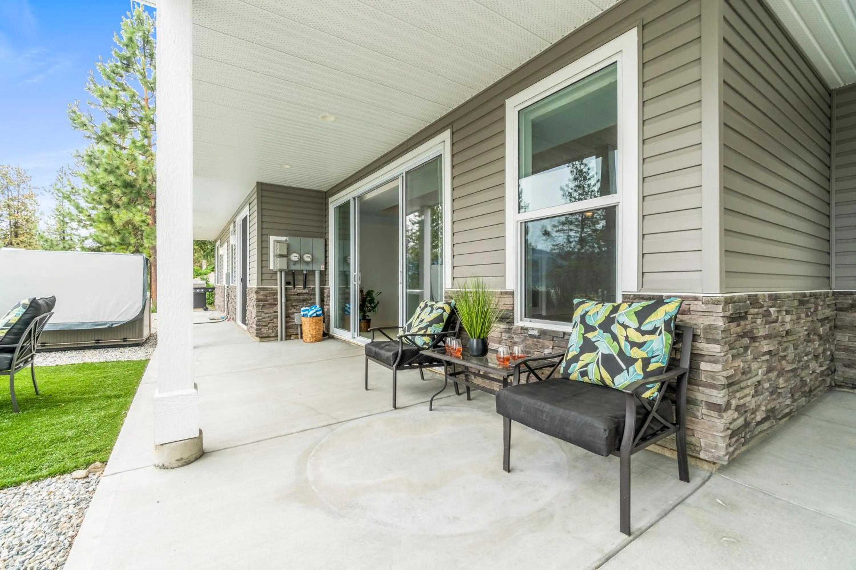 Patio in Heaven's Haven