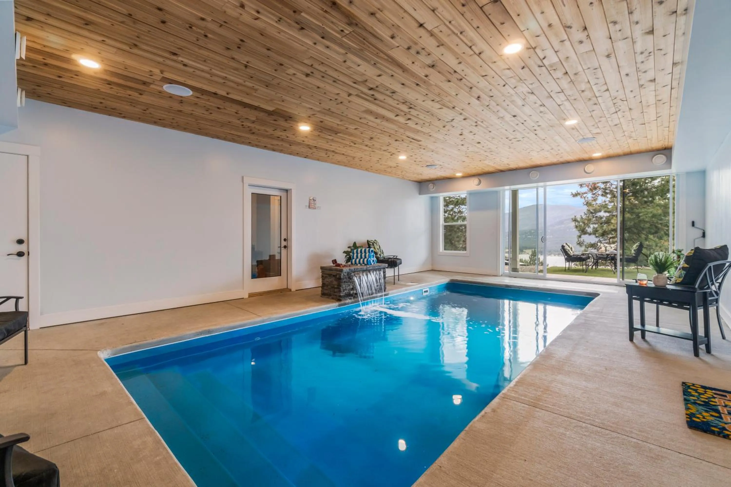 Swimming pool in Heaven's Haven