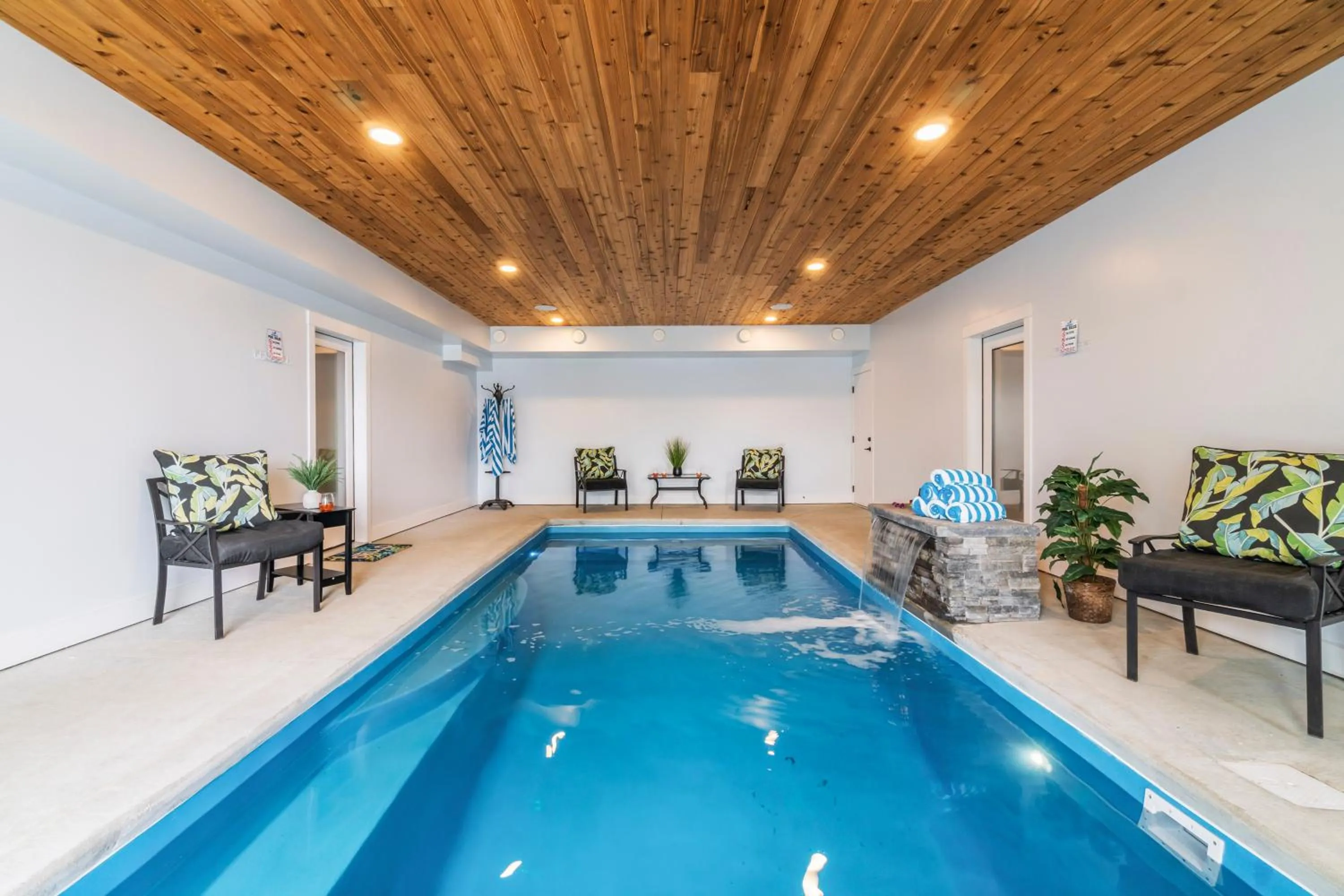 Swimming pool in Heaven's Haven