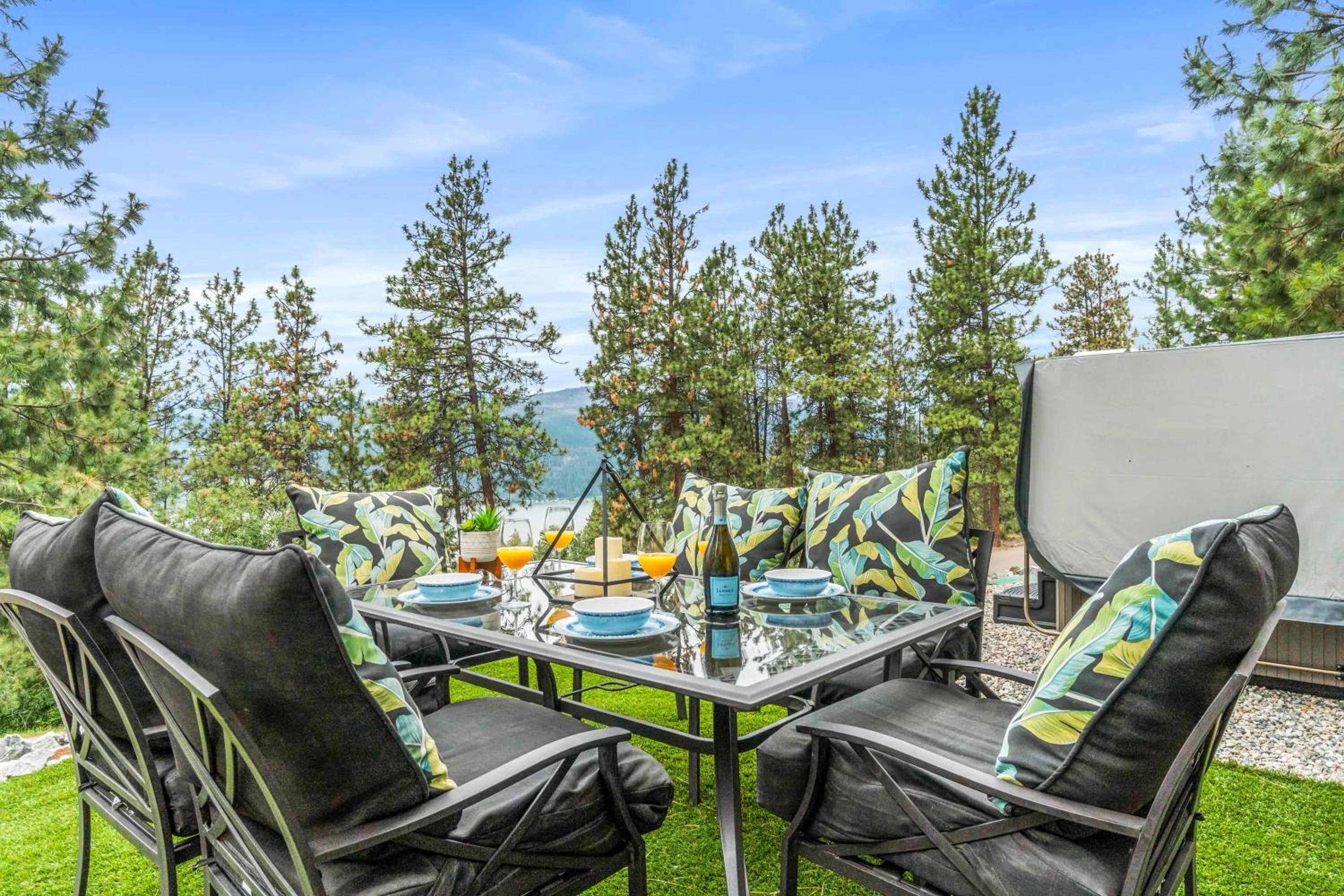 Patio in Heaven's Haven