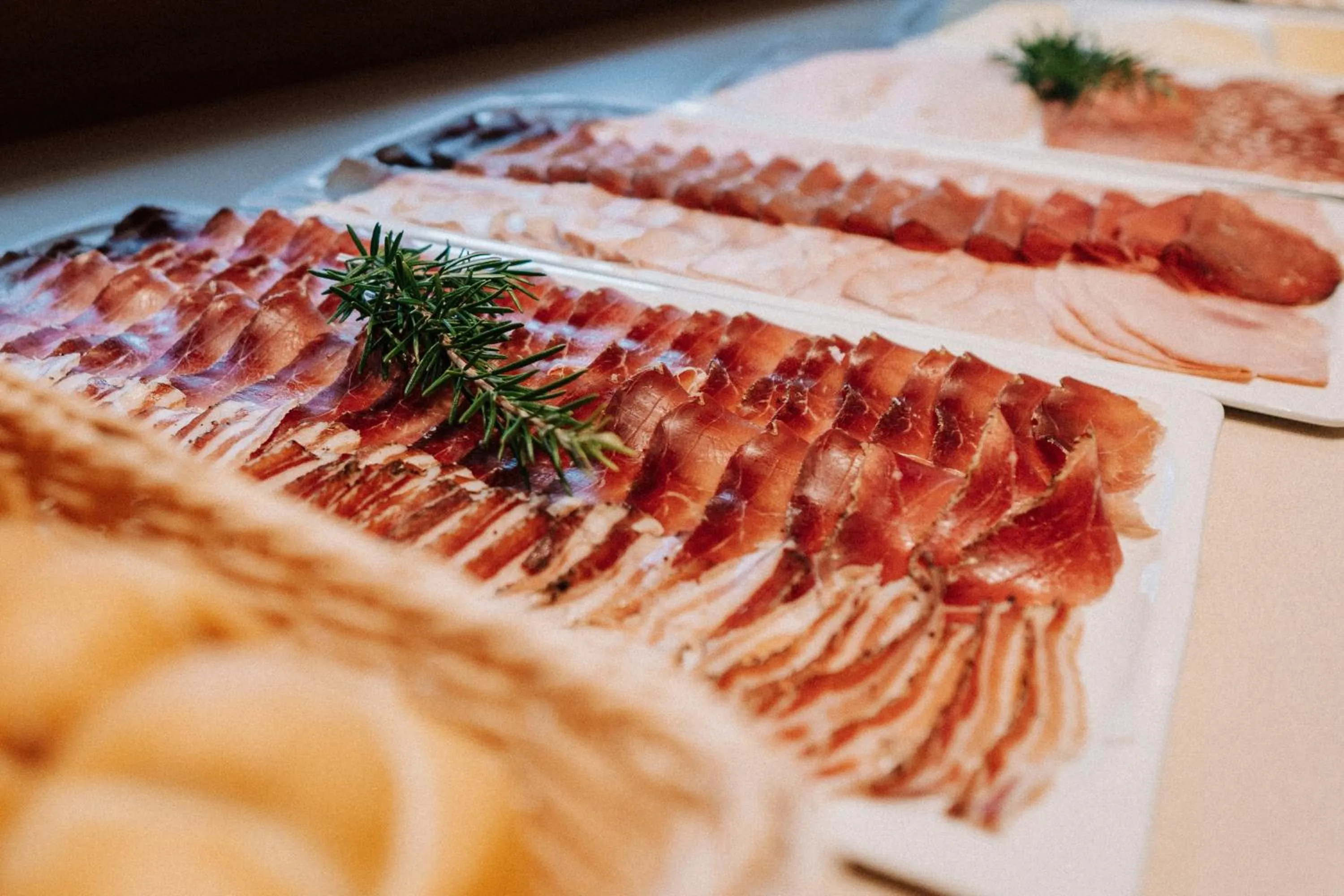 Buffet breakfast in Hotel Garni Katnau