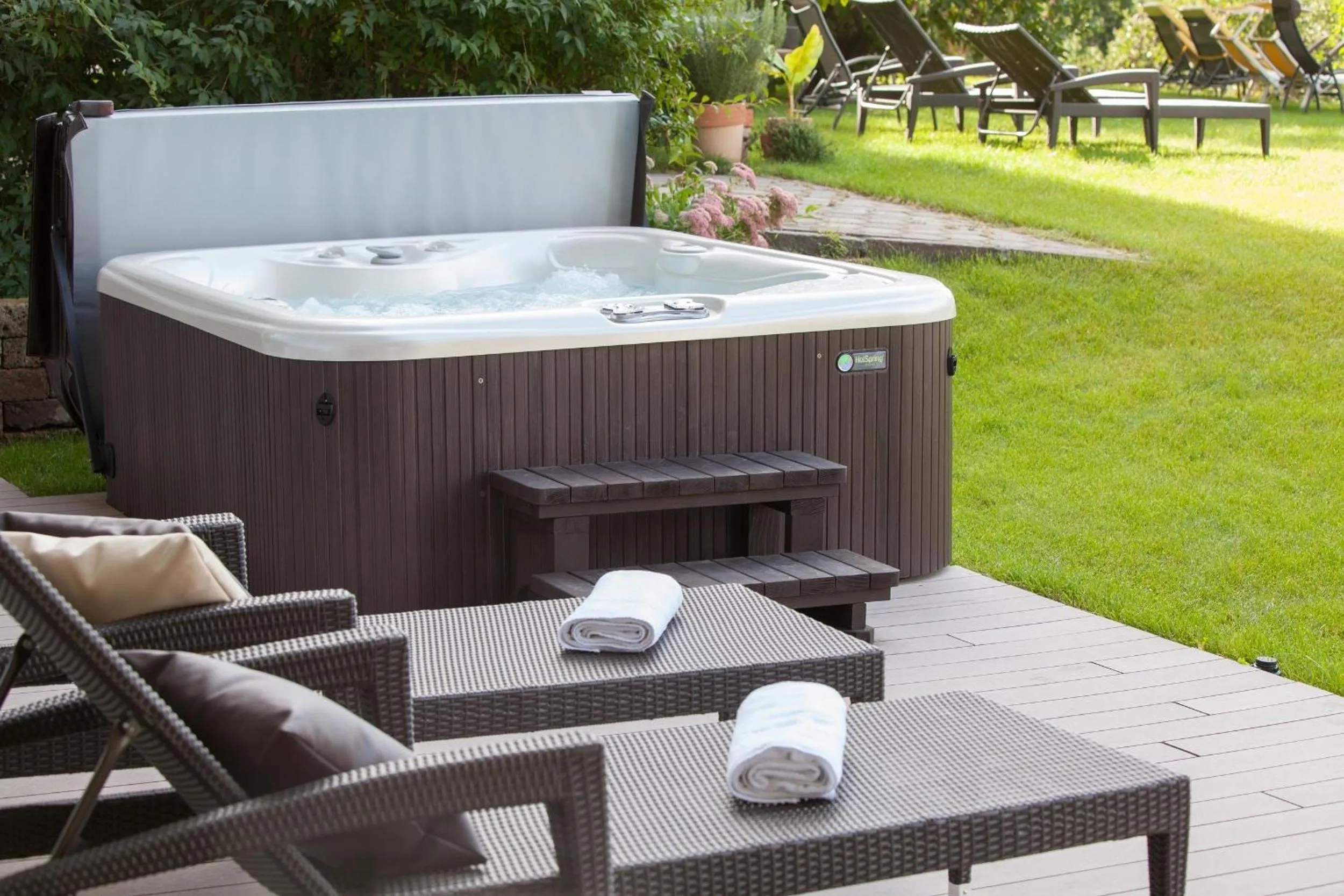 Hot Tub in Hotel Garni Katnau