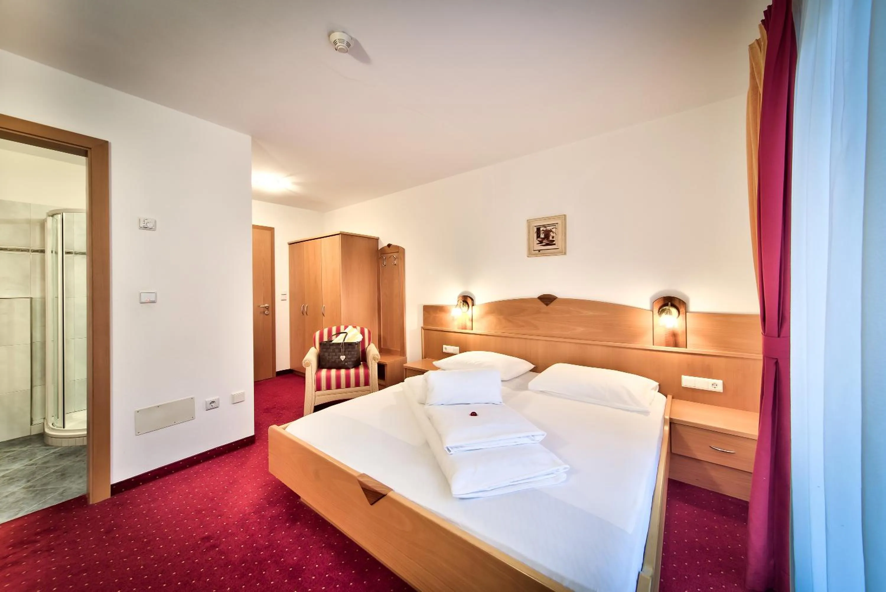 Bed in Hotel Garni Katnau