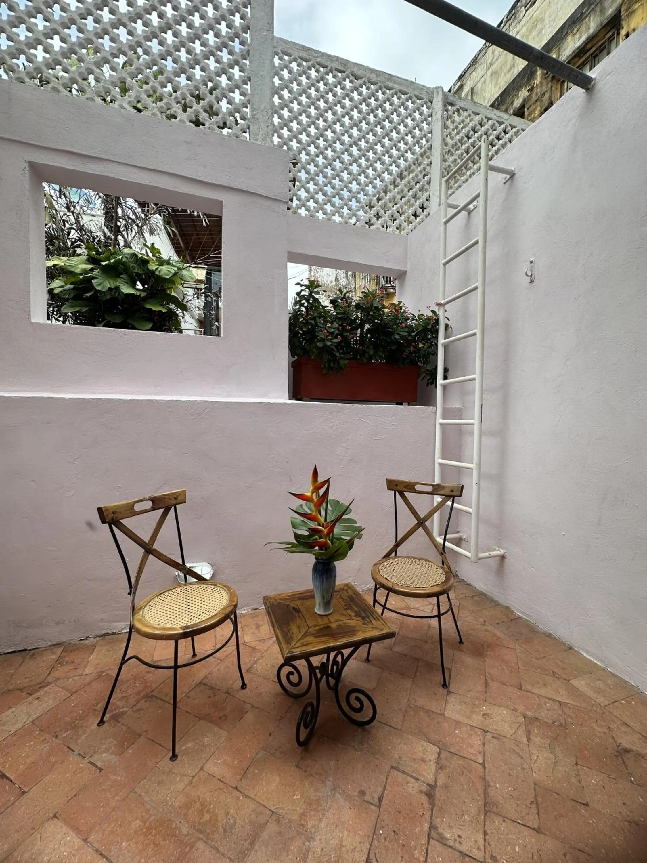 Inner courtyard view in Hotel Boutique Casa Córdoba Estrella
