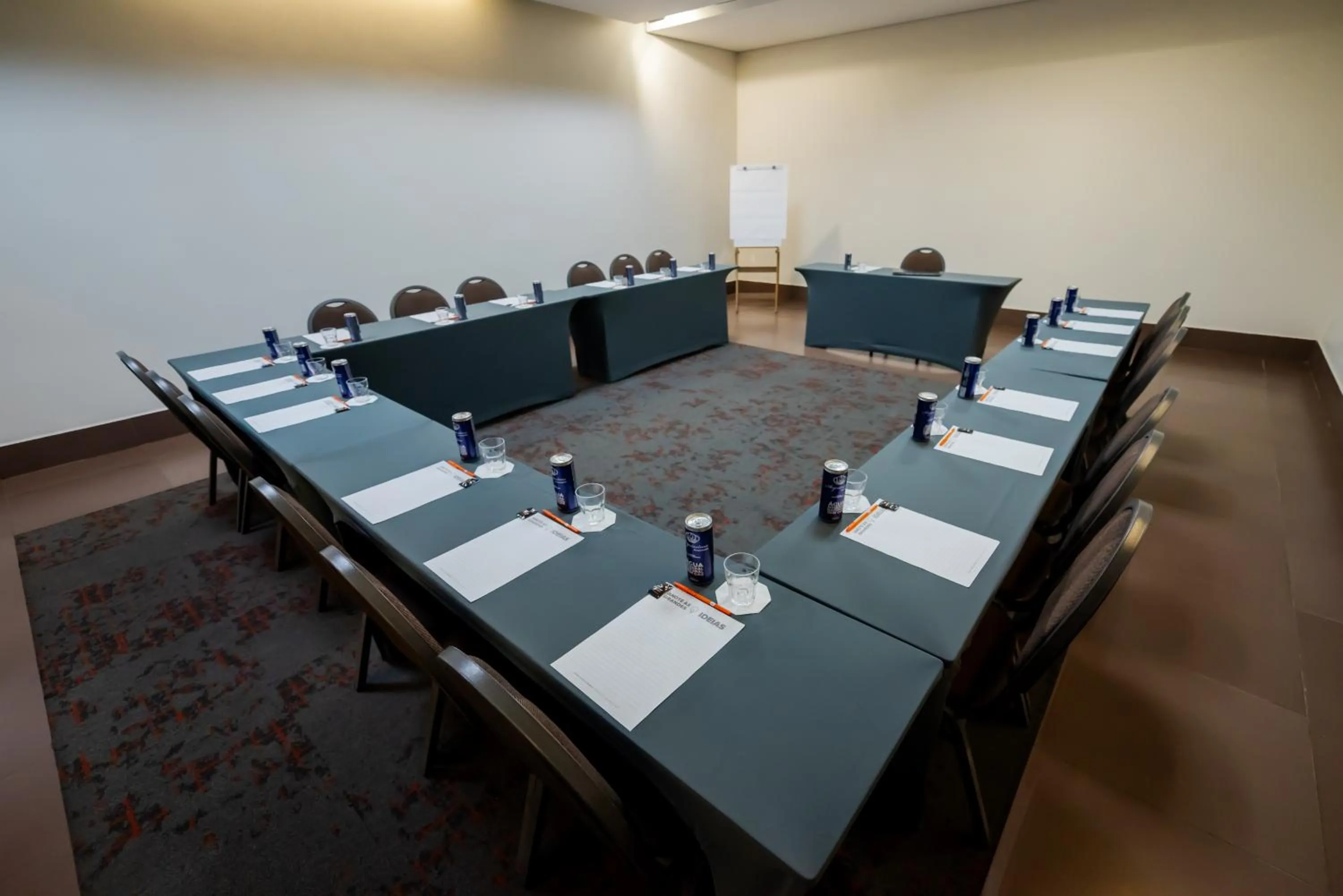 Meeting/conference room in Intercity Vinhedo