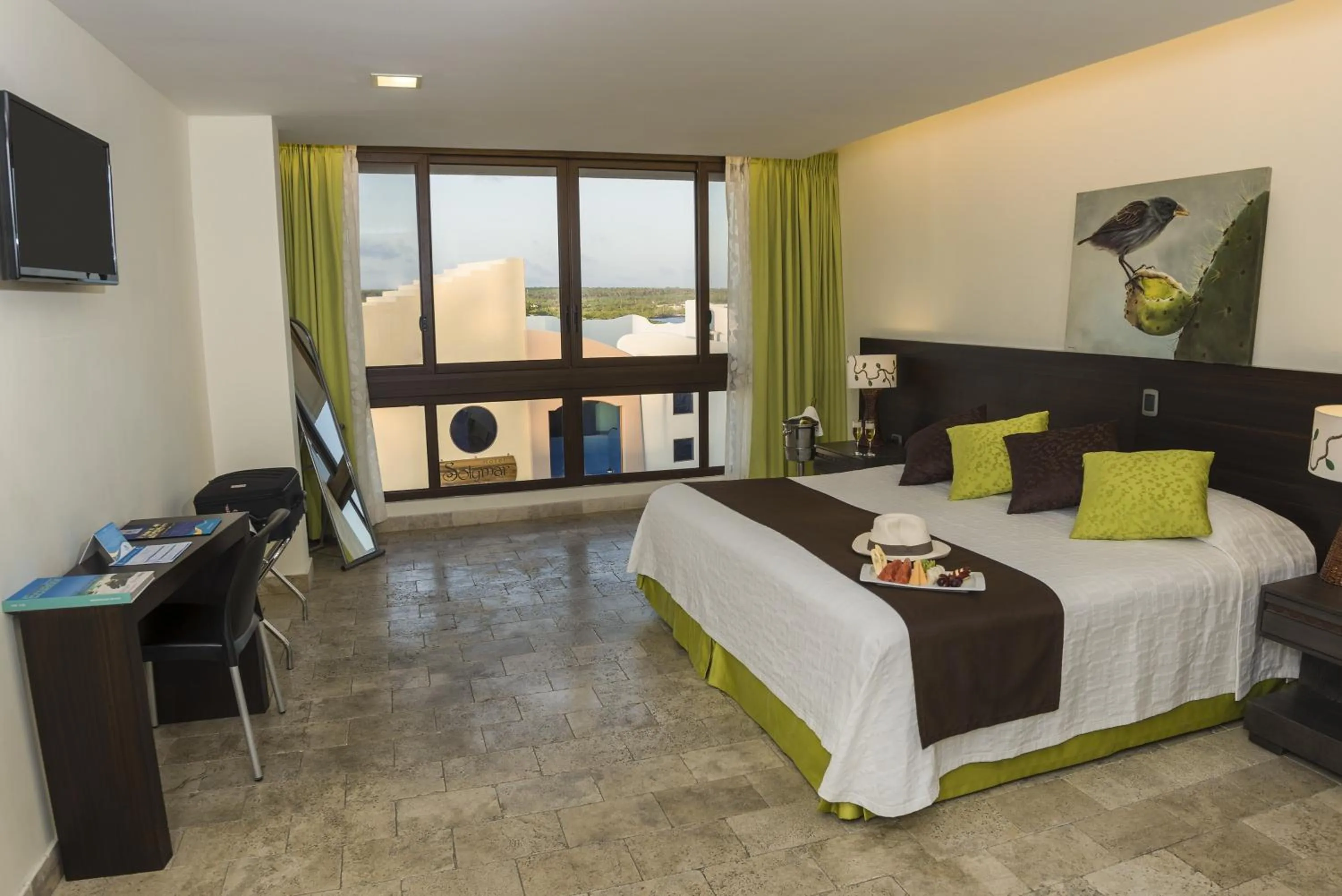 Photo of the whole room, Bed in Hotel Isla Sol by Solymar