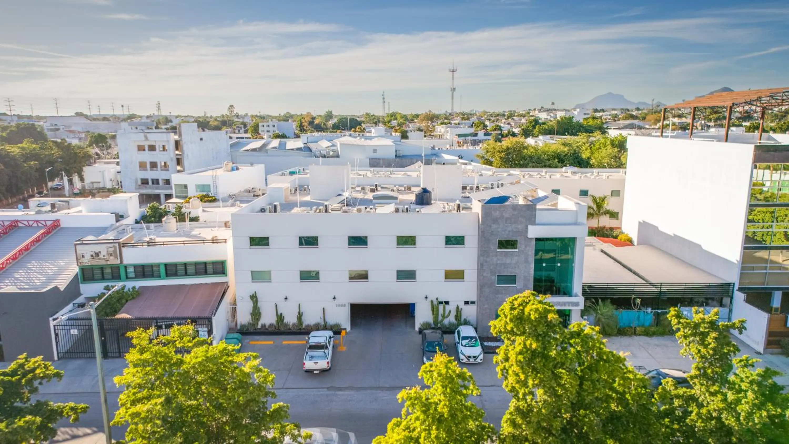 Property building in Homesuites Rotarismo