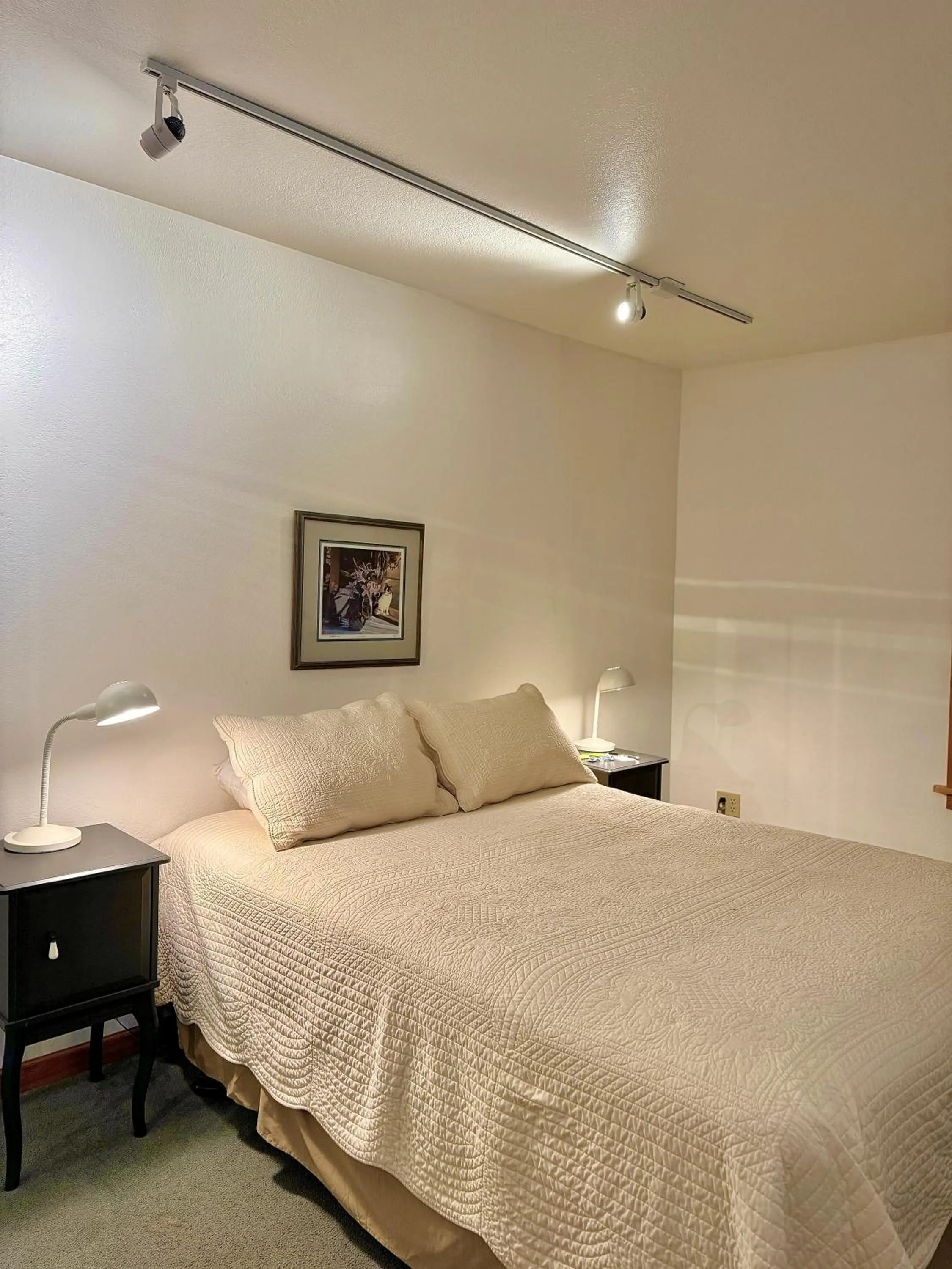 Bed in Inn At Creek Street