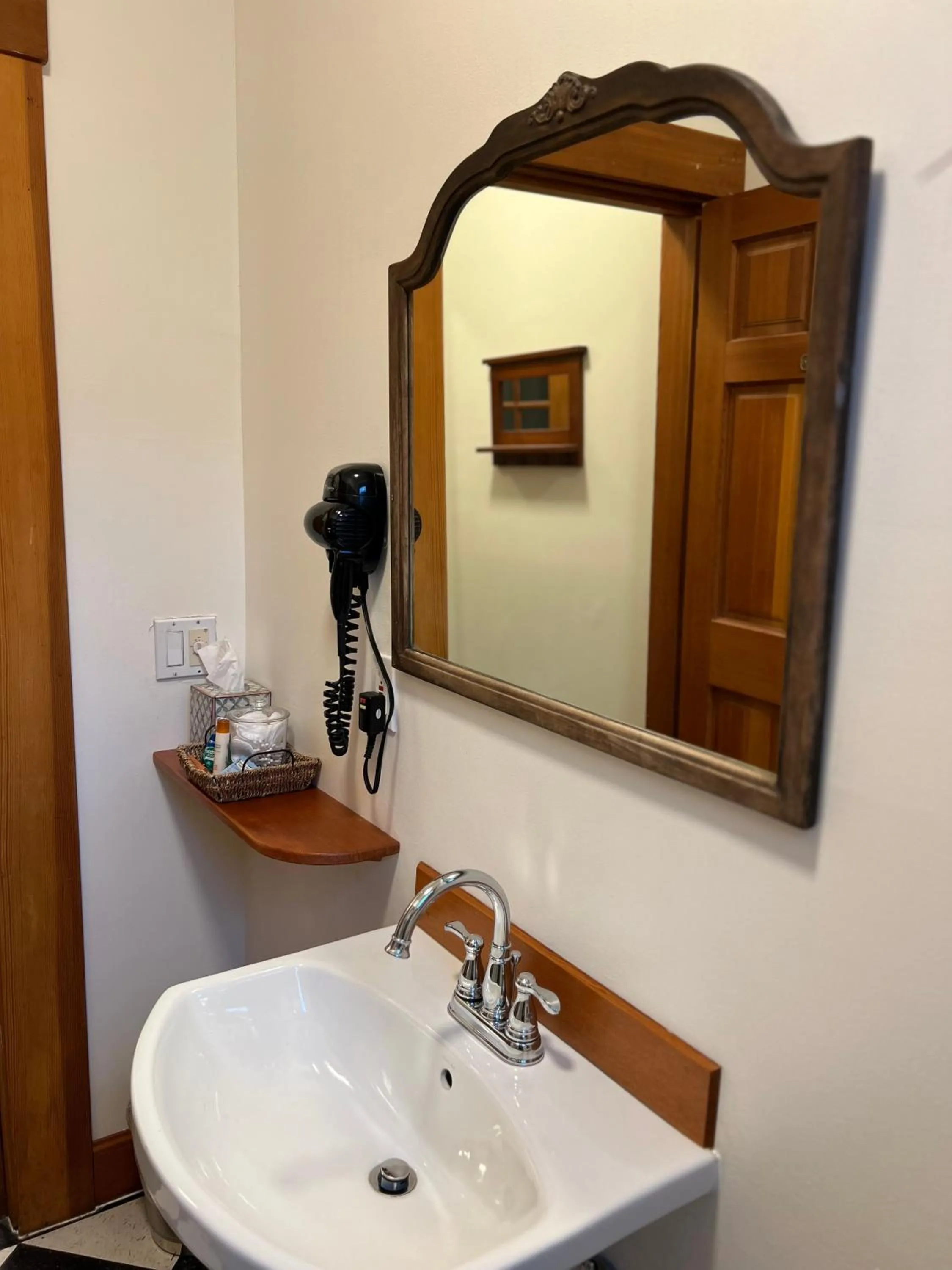 Bathroom in Inn At Creek Street