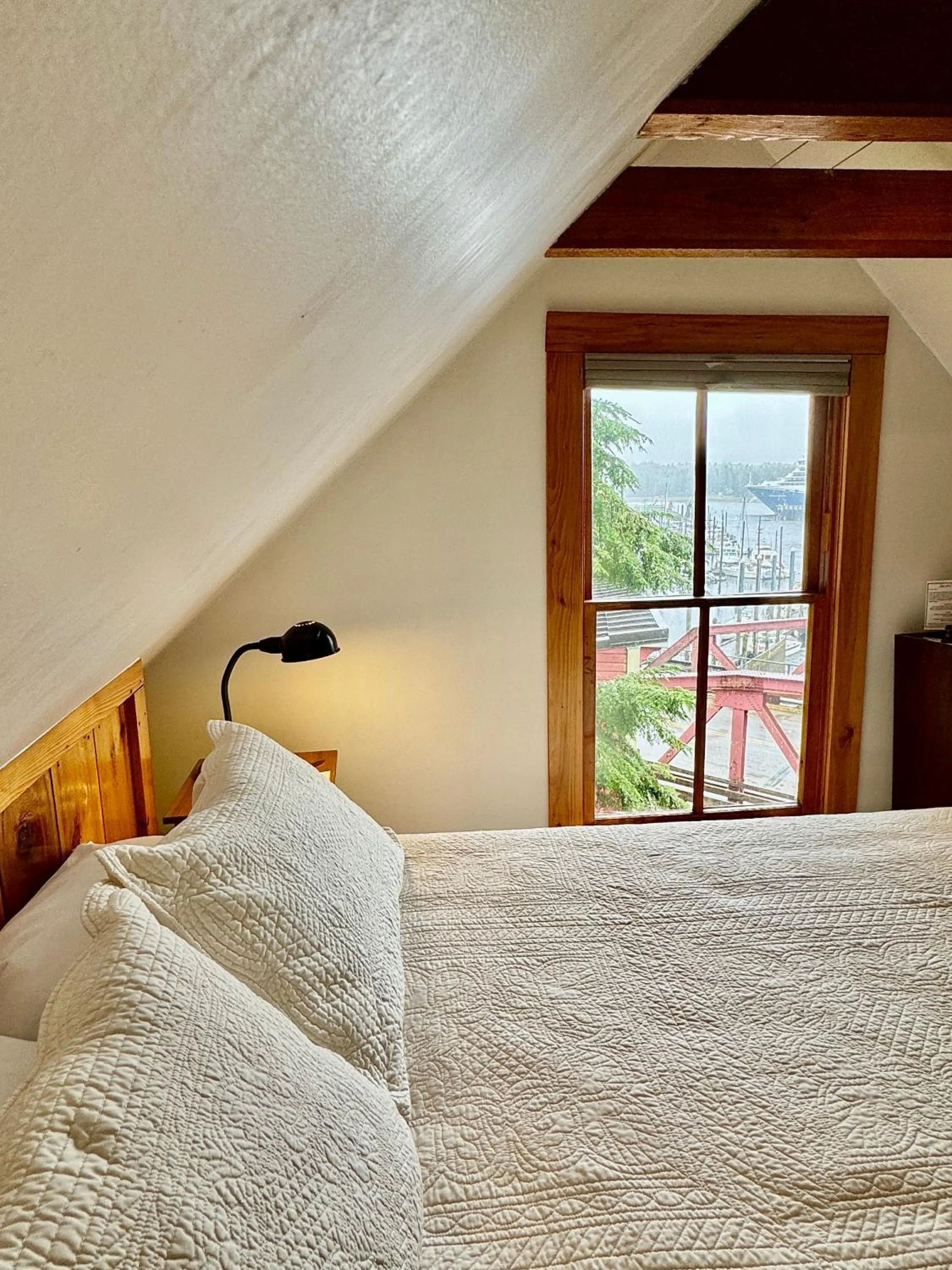 Bed in Inn At Creek Street