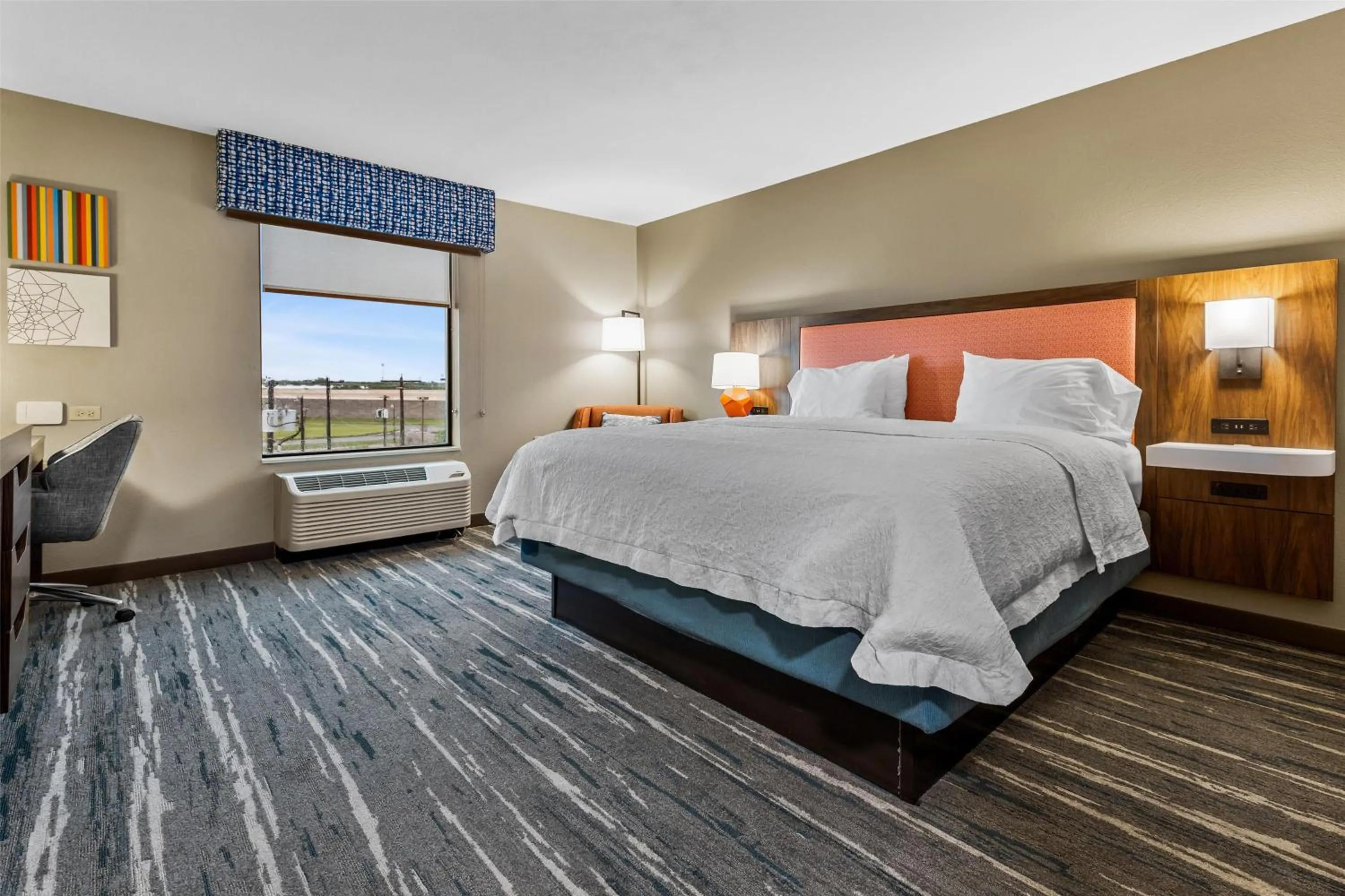 Bed in Hampton Inn Temple