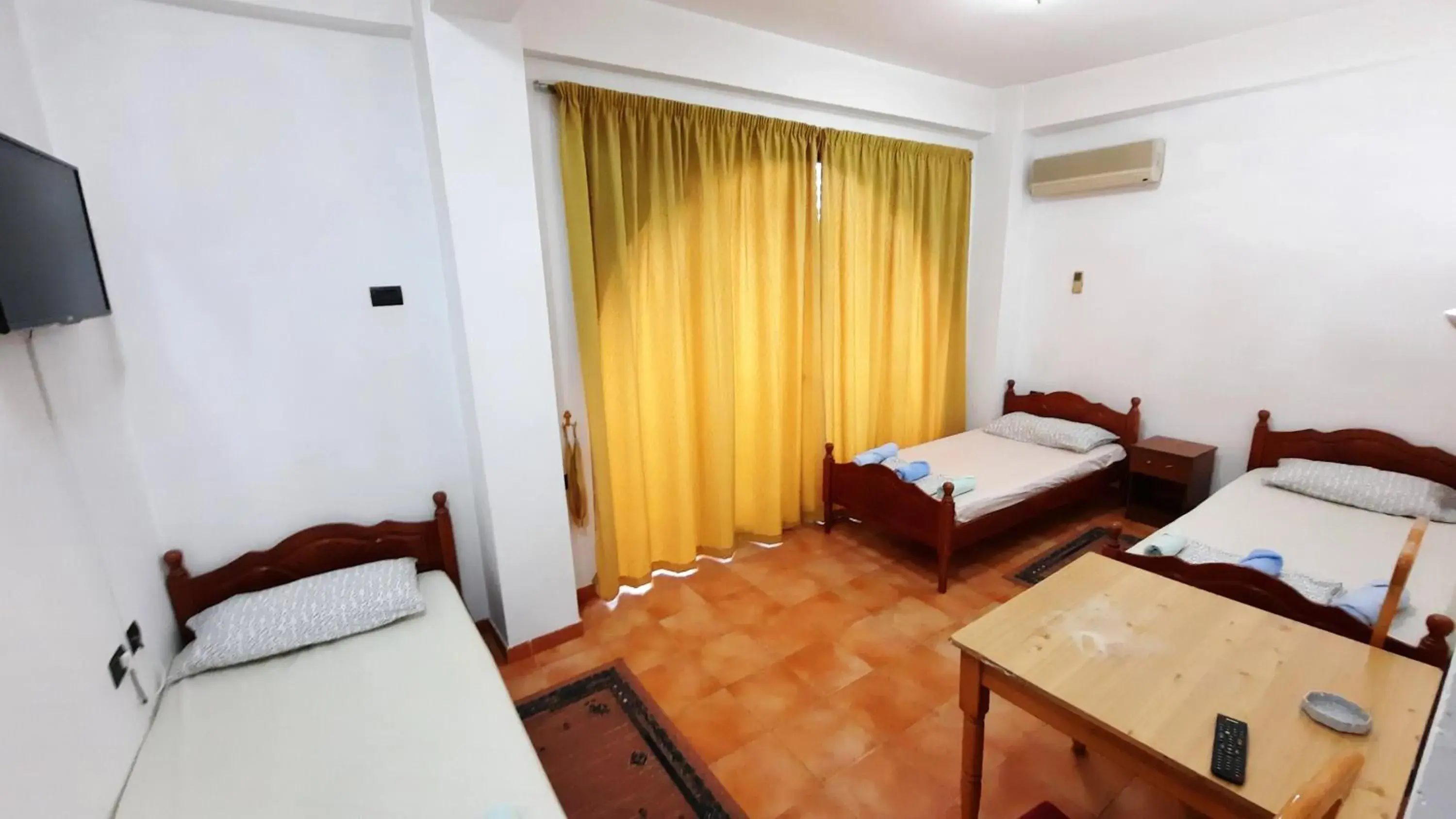 Triple Room with Balcony in ~Villa Gloria~ Triple Room with Balcony in ~Villa Gloria~