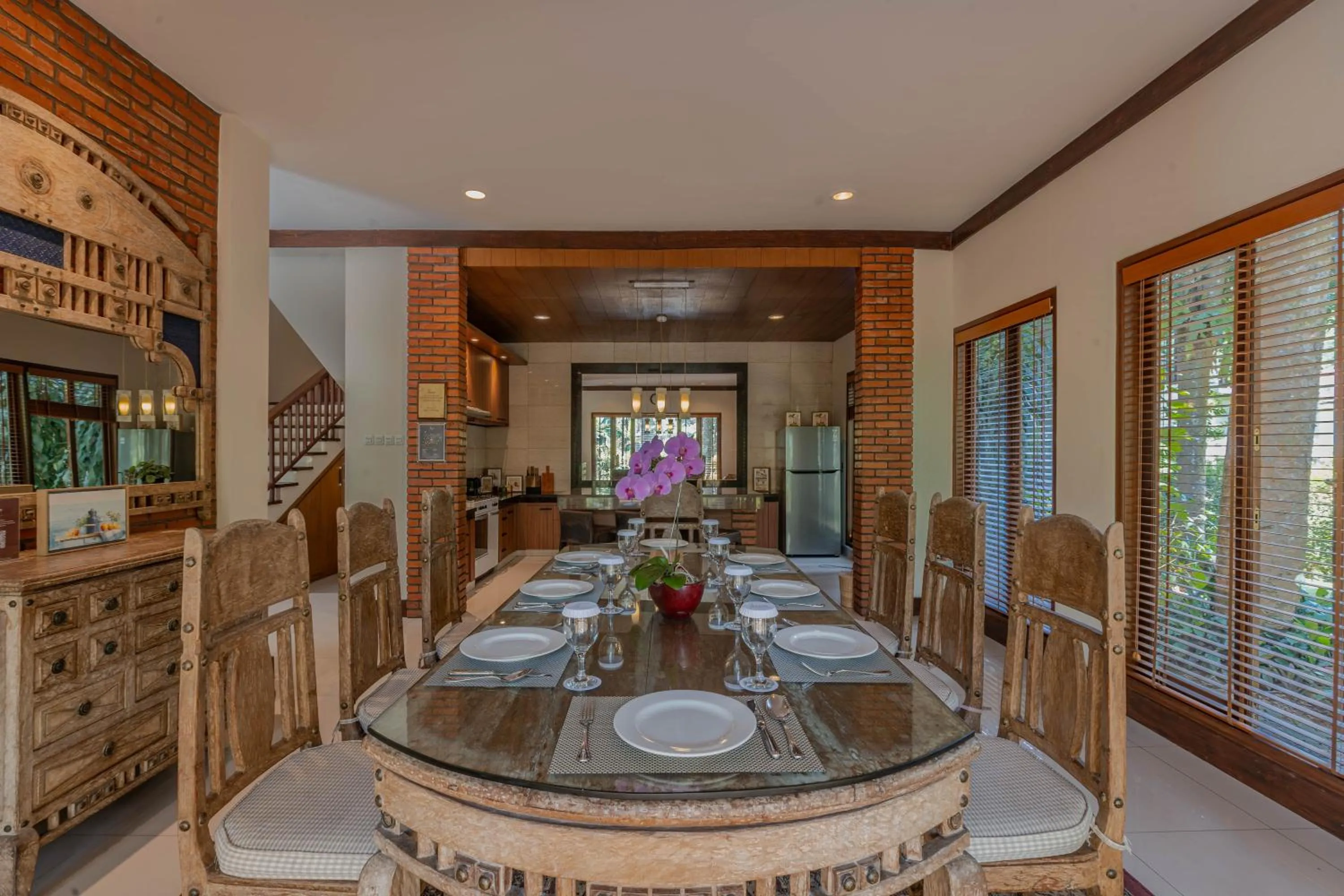 Dining area in Plataran Puncak Residences