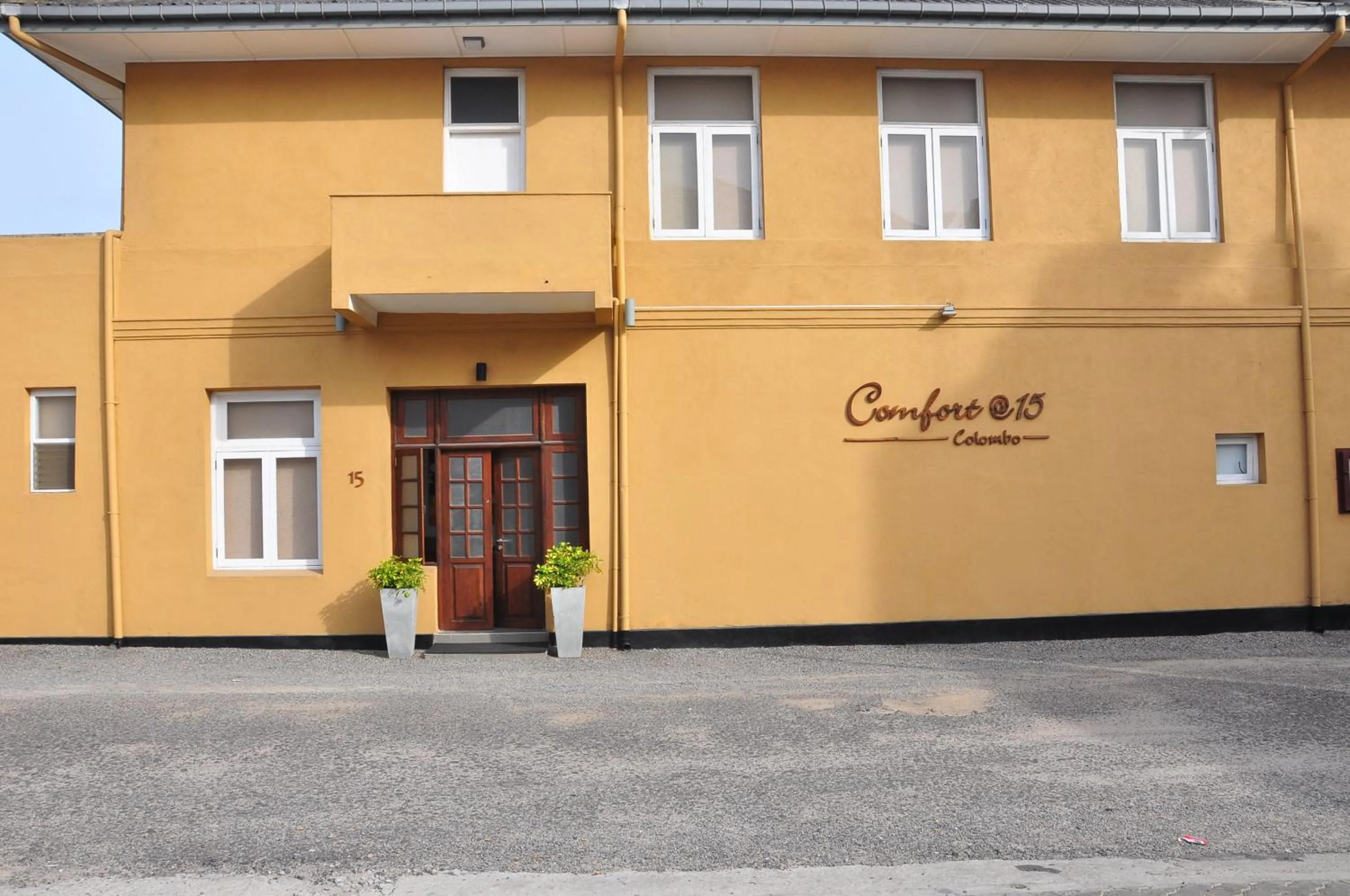 Facade/entrance in Comfort@15 Hotel Colombo