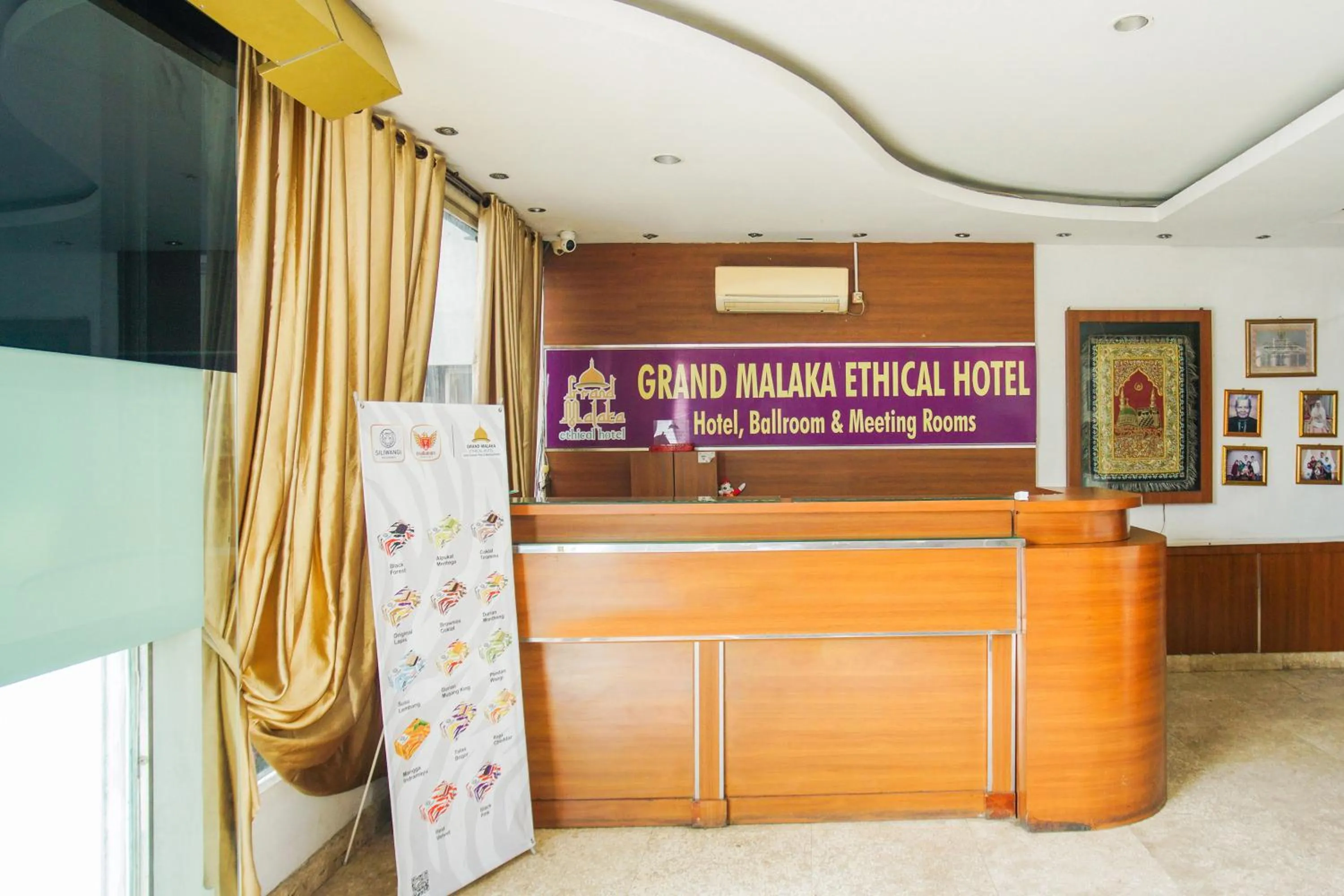 Lobby or reception in Townhouse Oak Ilir Timur I Near Ptc Mall