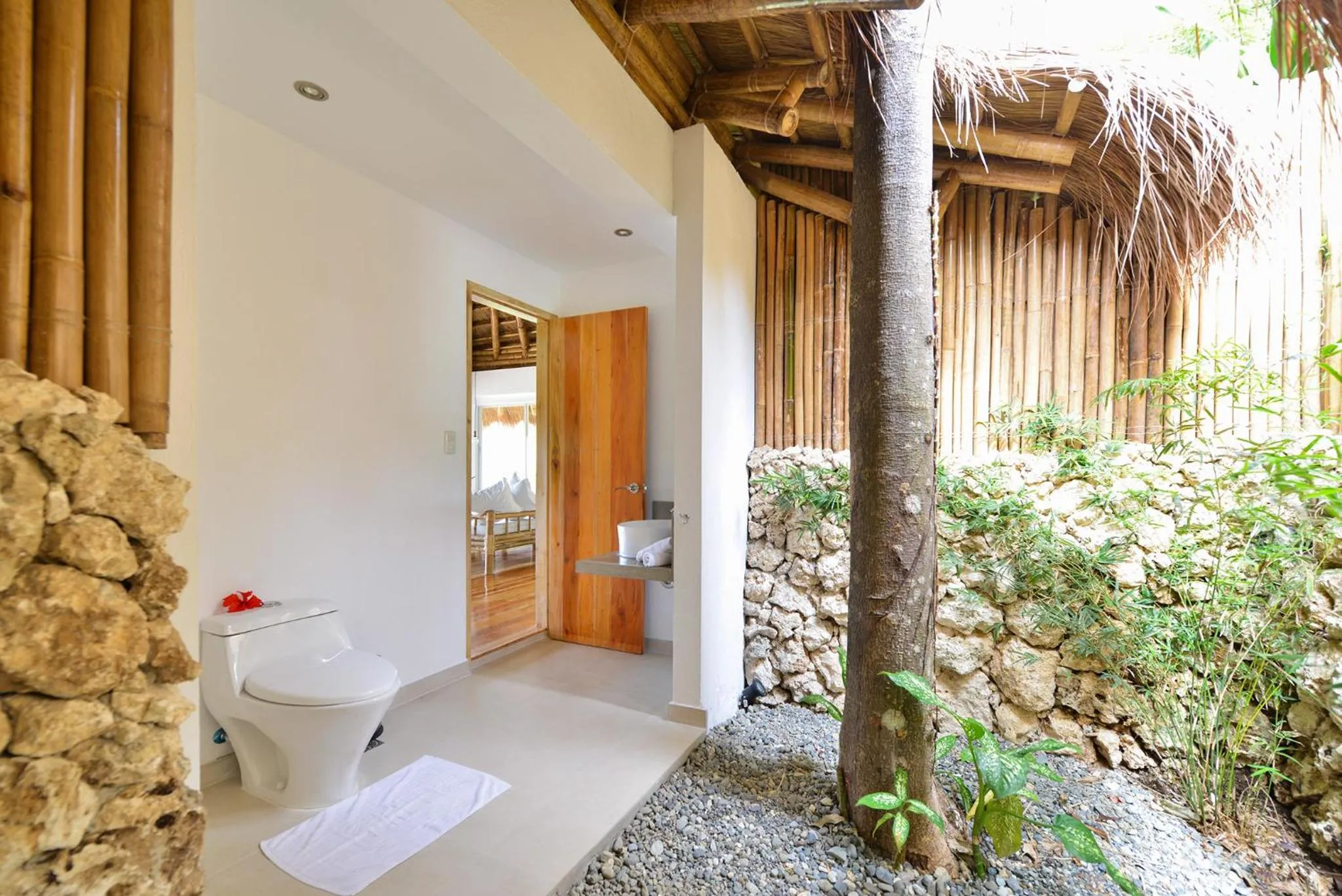 Toilet in Diniview Villa Resort