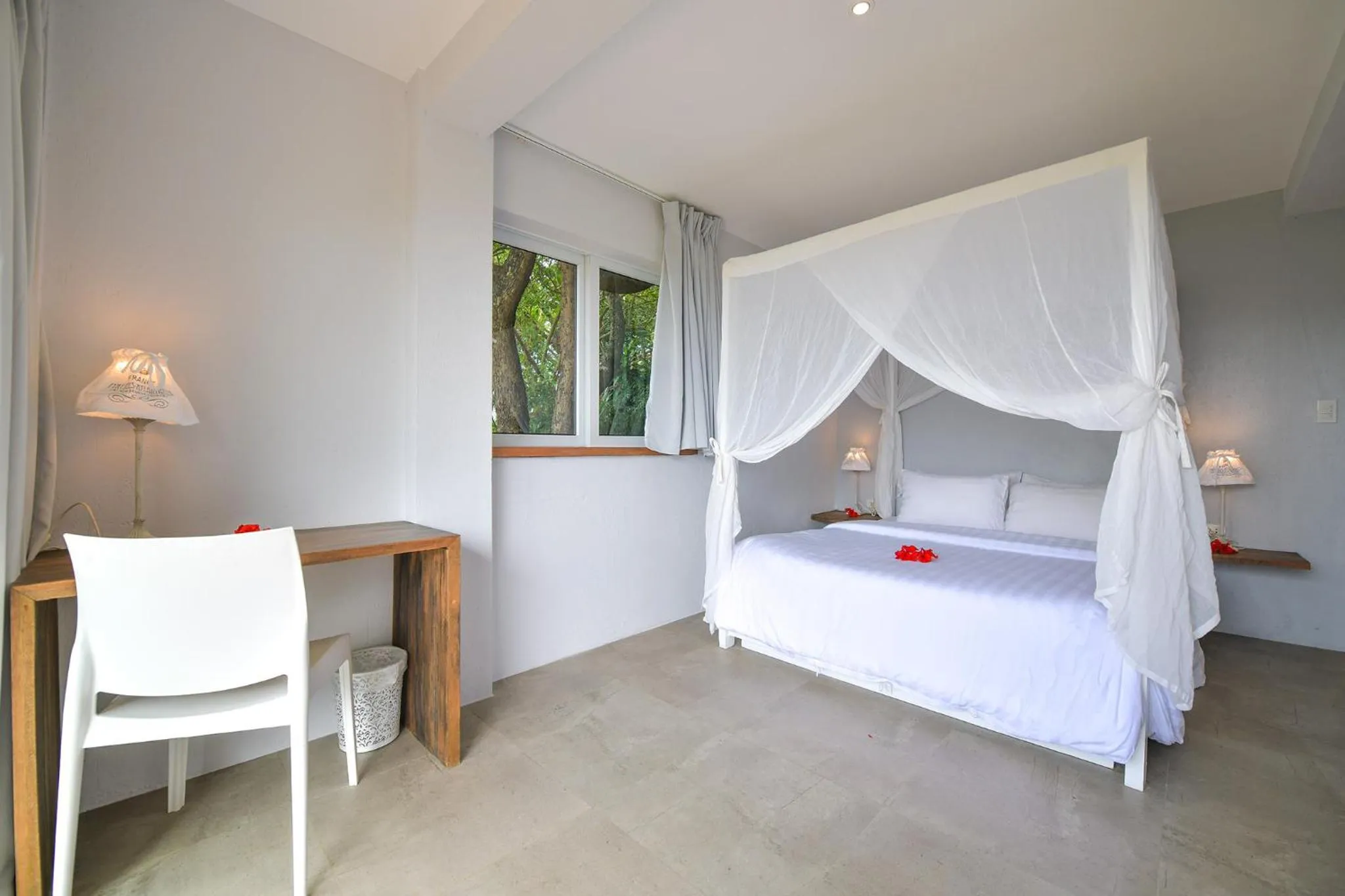 Bedroom, Bed in Diniview Villa Resort