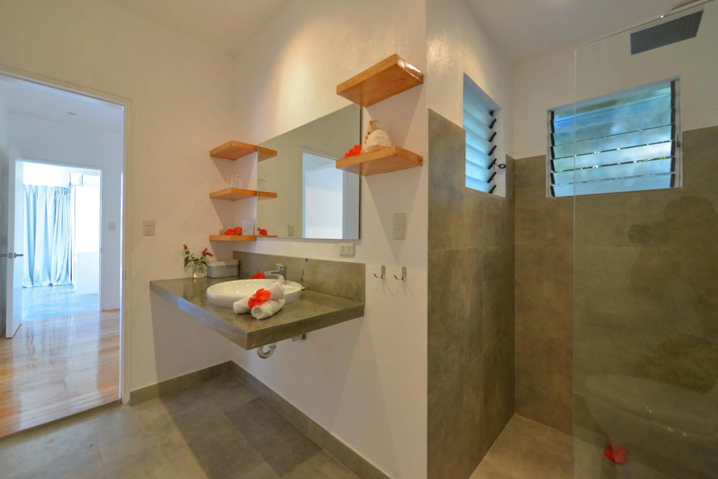 Bathroom in Diniview Villa Resort