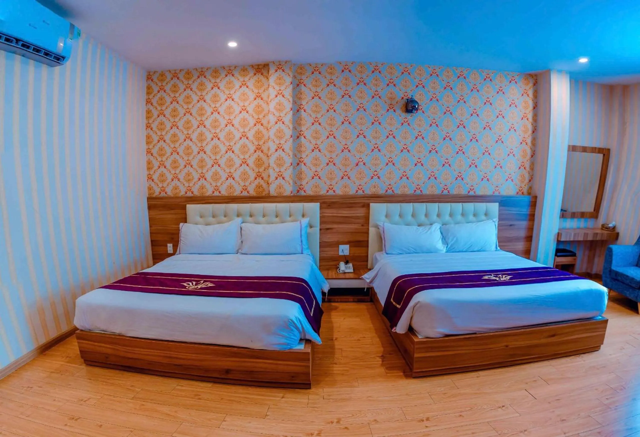 Bed in Linh Phuong 3 Hotel