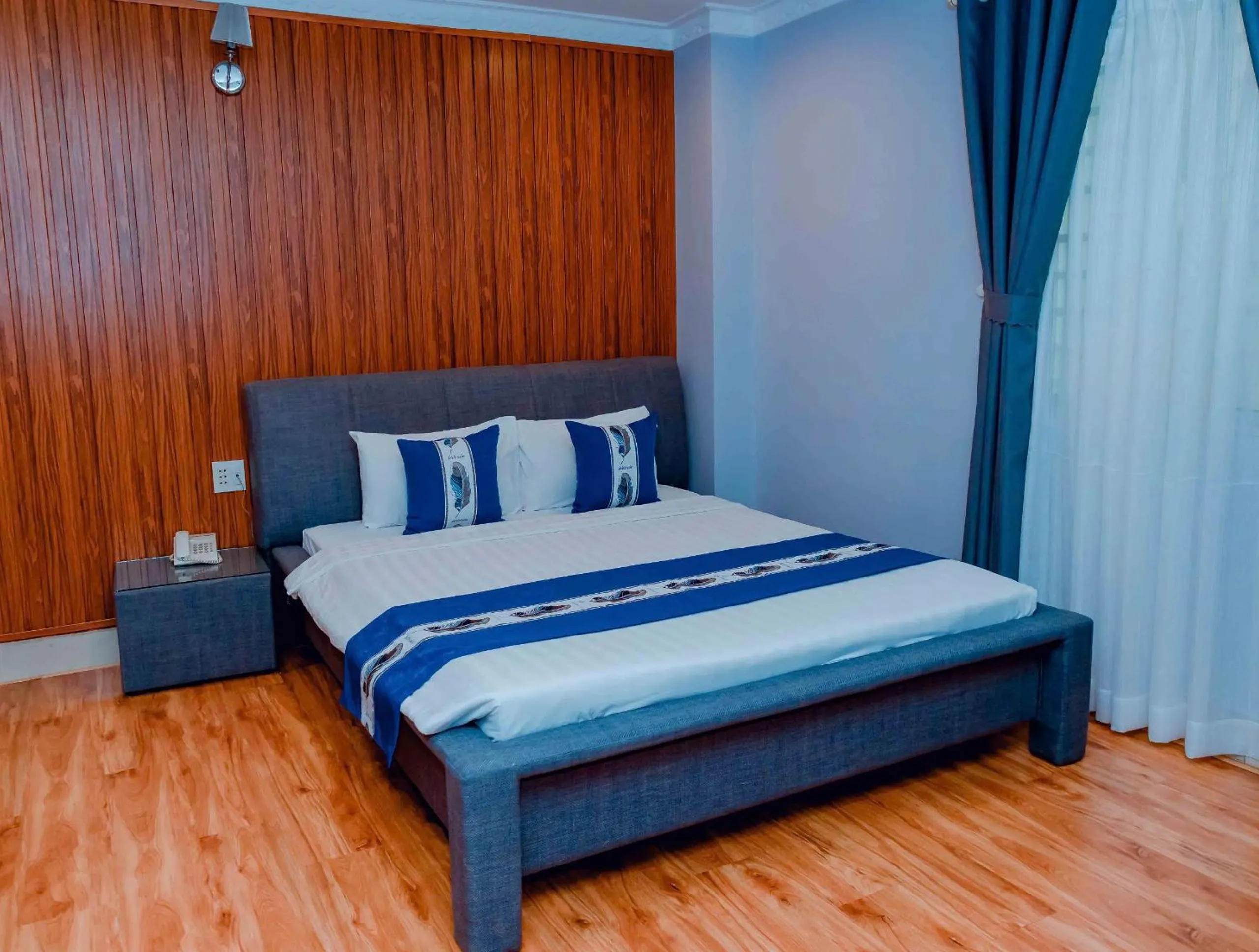 Bed in Linh Phuong 3 Hotel