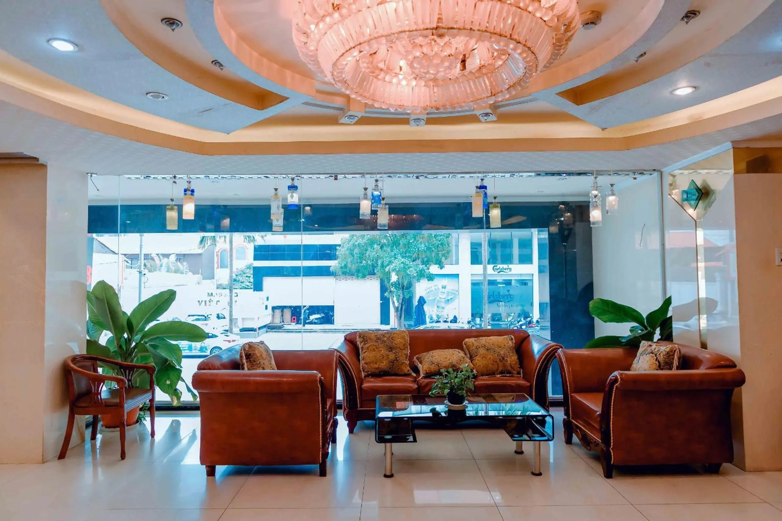 Living room in Linh Phuong 3 Hotel