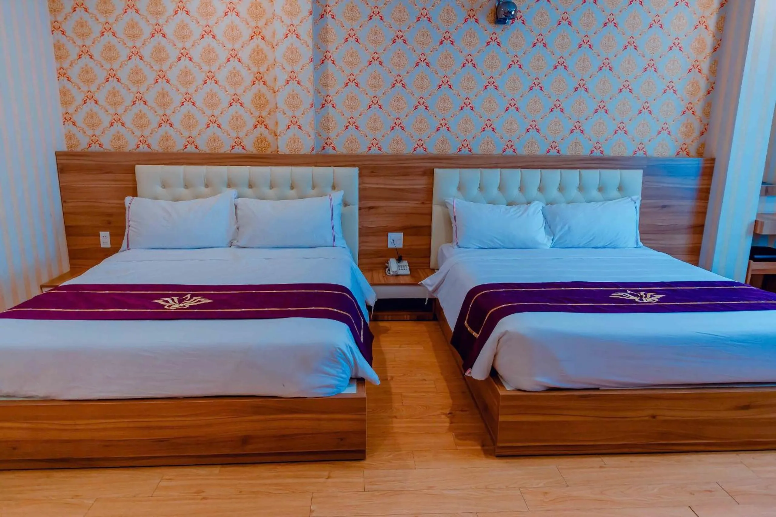 Bed in Linh Phuong 3 Hotel