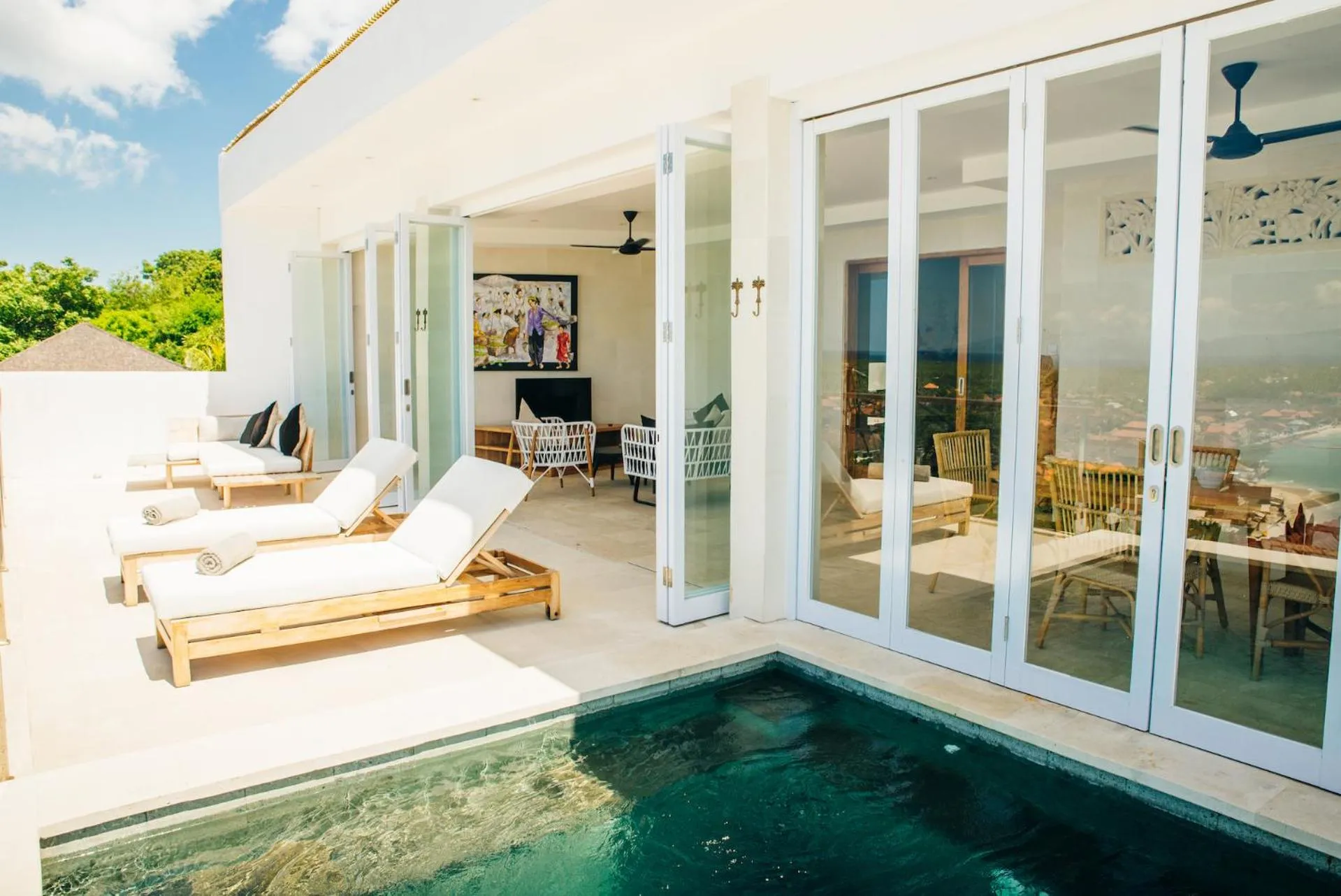 Swimming pool in Aqua Nusa - Luxury Lembongan Villas