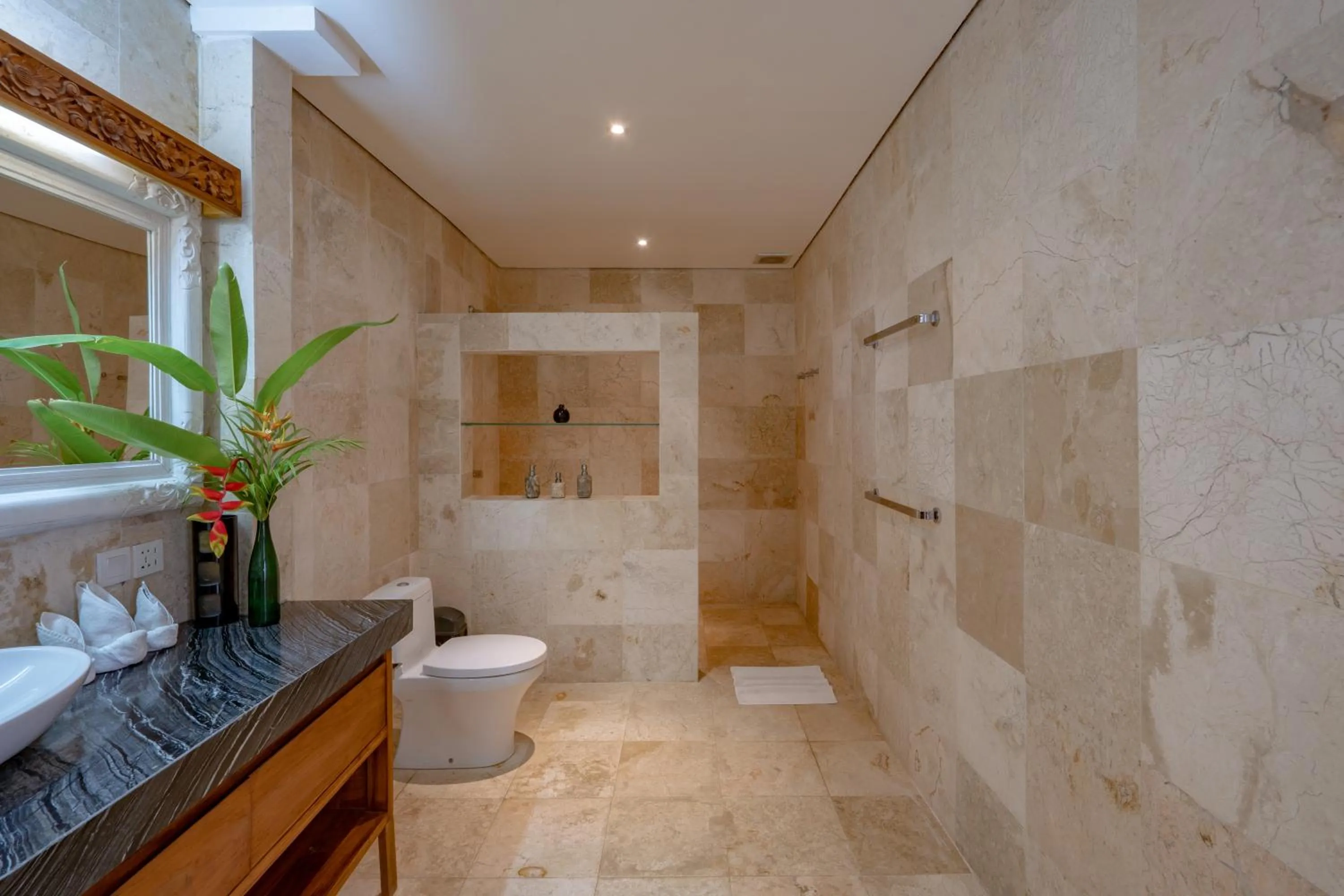 Bedroom in Aqua Nusa - Luxury Lembongan Villas