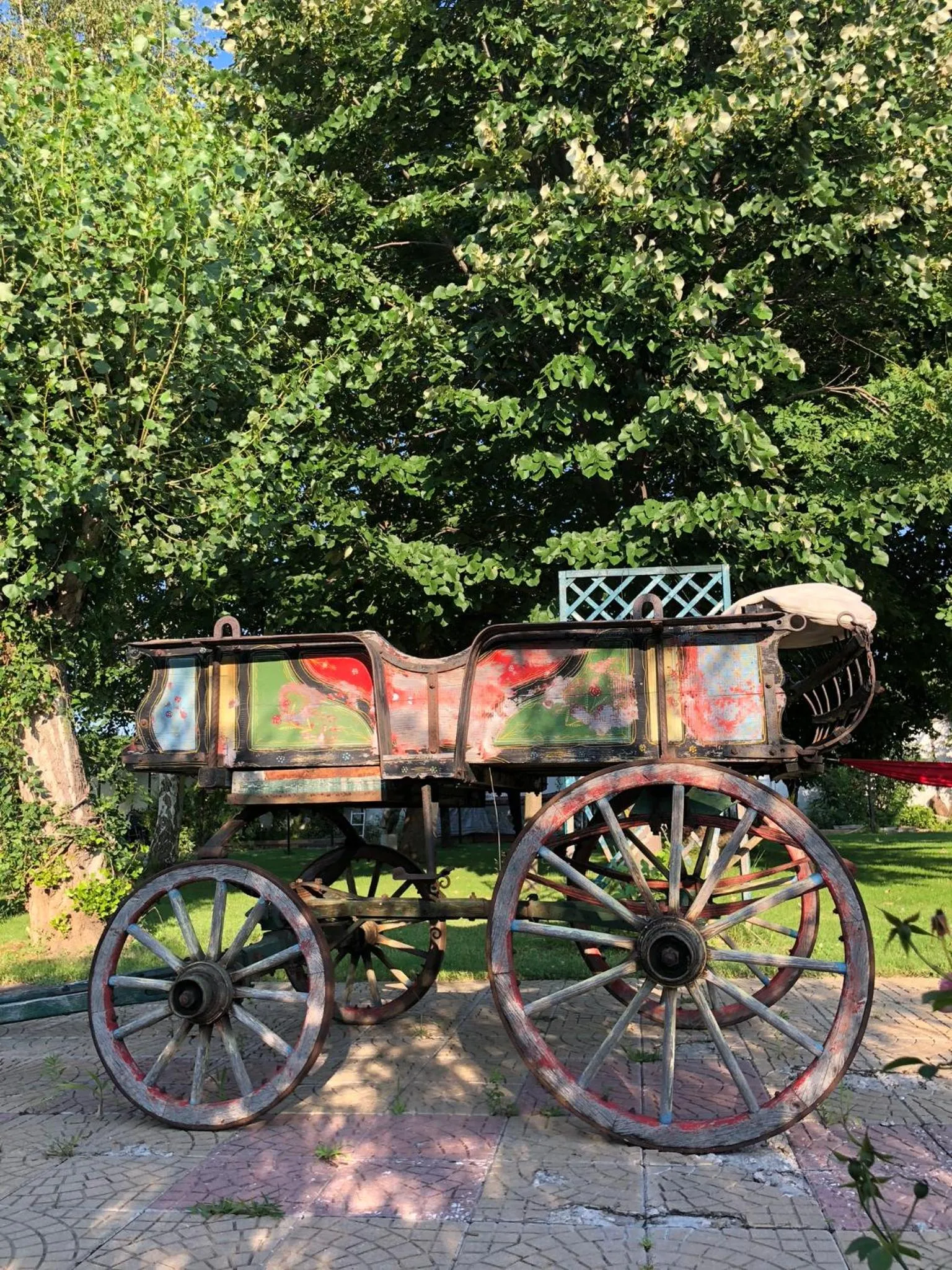 Decorative detail in Galeria In The Garden