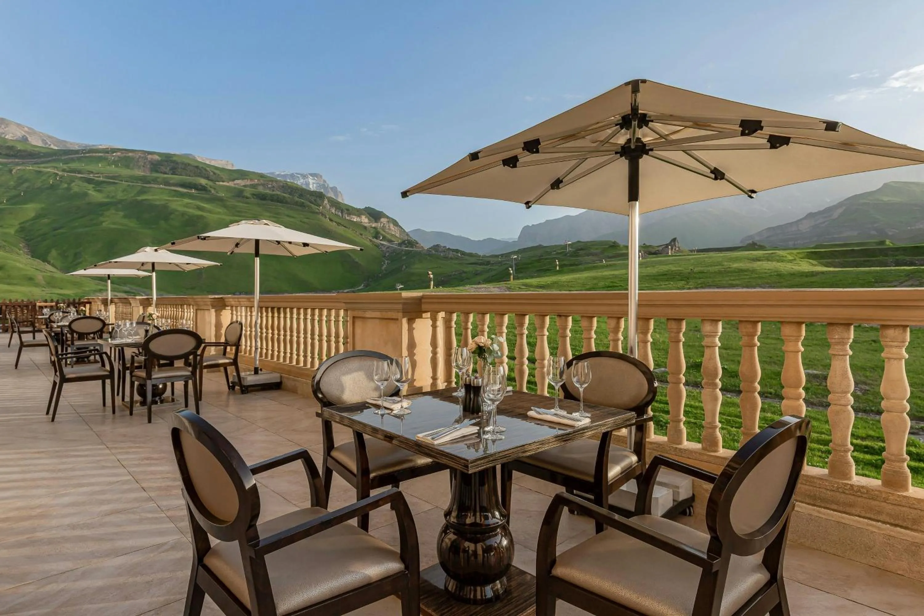 Restaurant/places to eat in Pik Palace, Shahdag, Autograph Collection