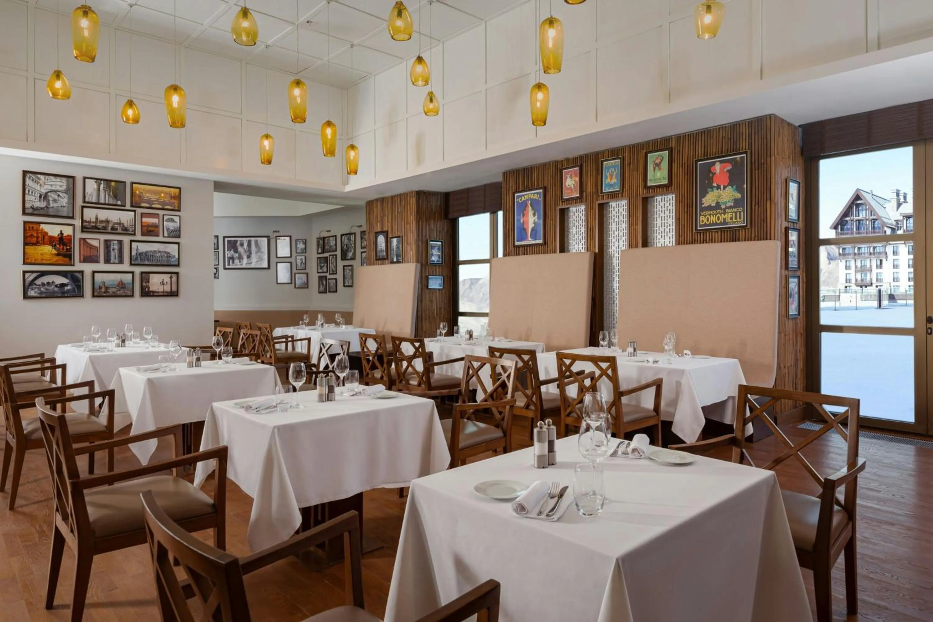 Restaurant/places to eat in Pik Palace, Shahdag, Autograph Collection