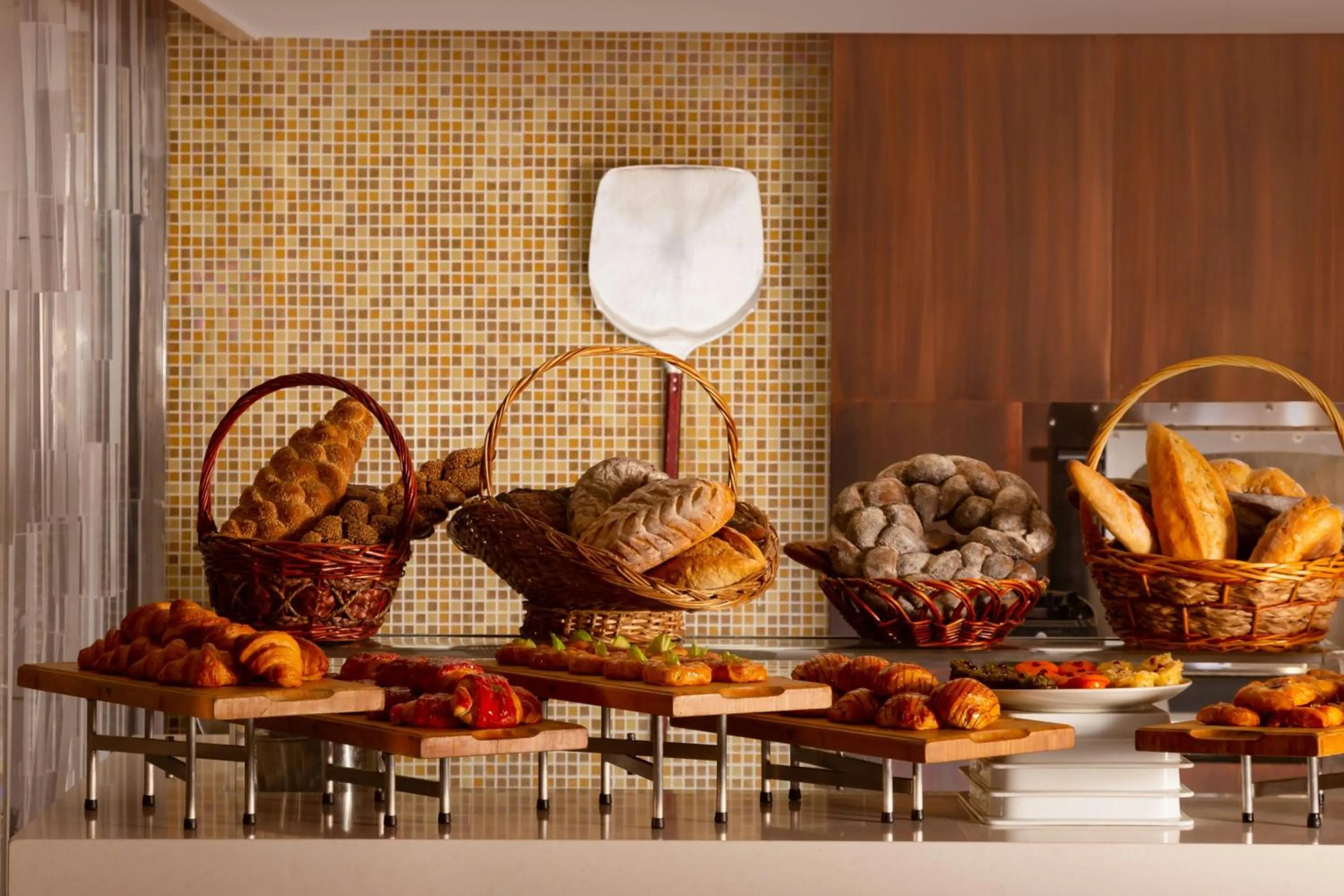 Restaurant/places to eat in Pik Palace, Shahdag, Autograph Collection