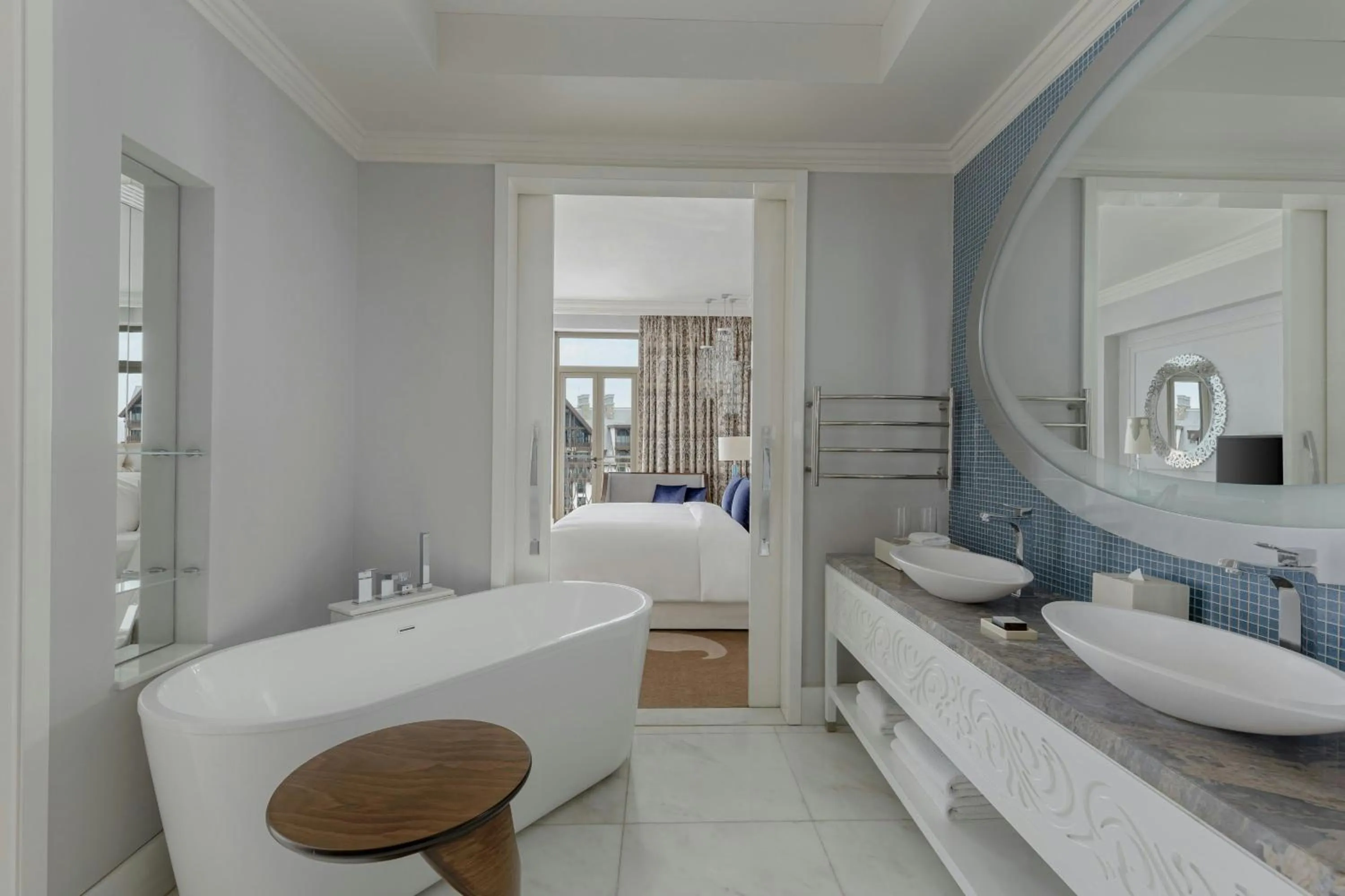 Bathroom, Bed in Pik Palace, Shahdag, Autograph Collection